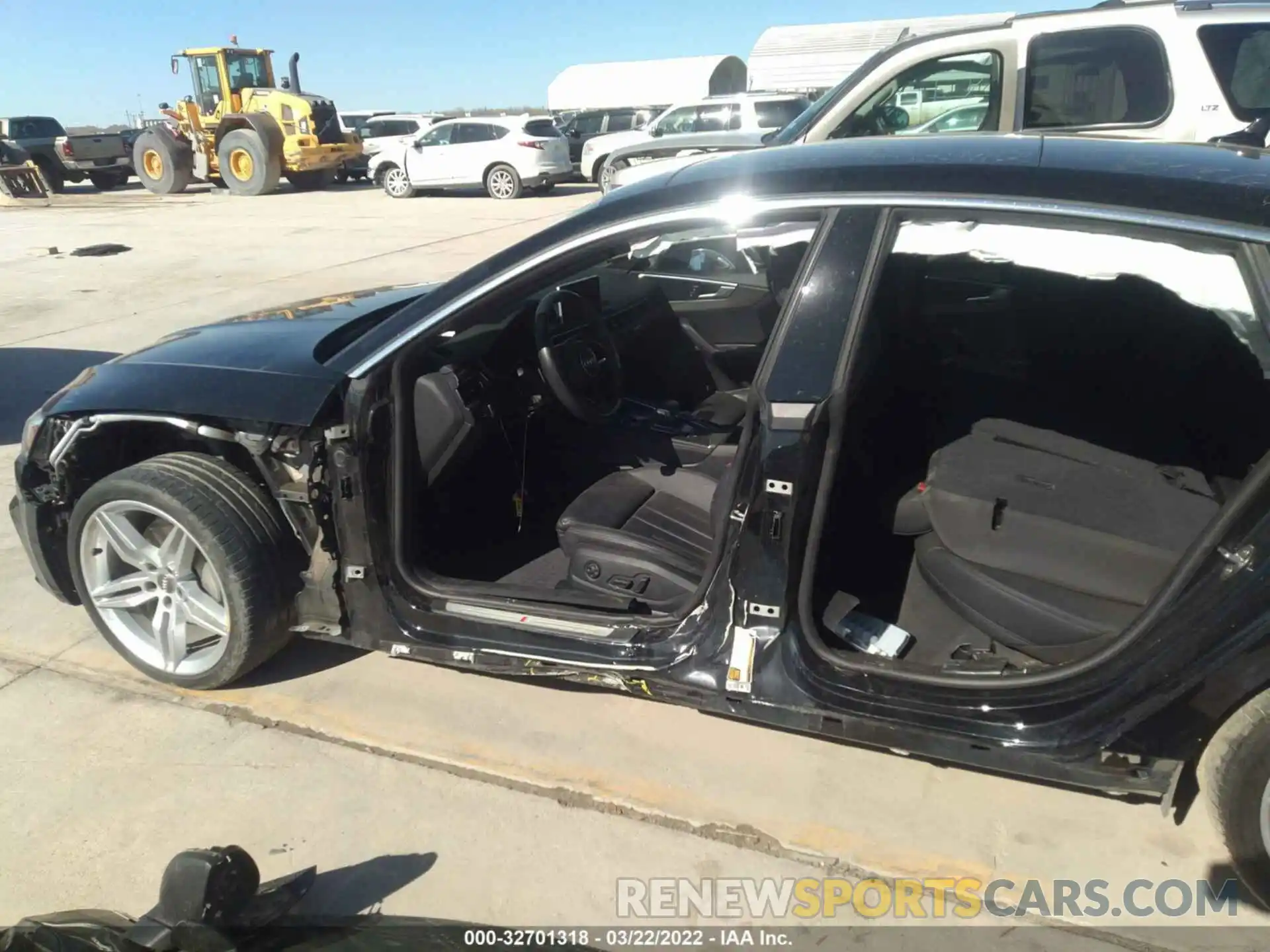 6 Photograph of a damaged car WAUENCF52KA046306 AUDI A5 SPORTBACK 2019