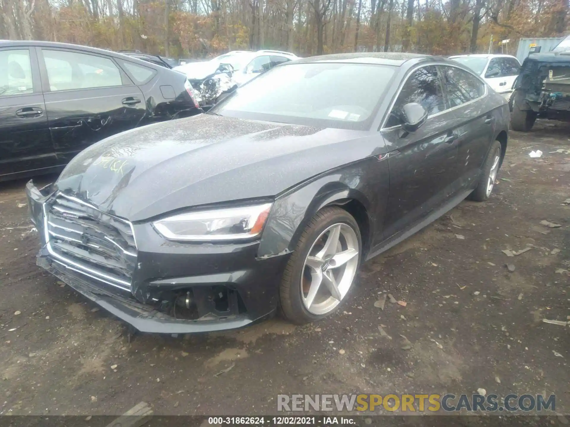 2 Фотография поврежденного автомобиля WAUENCF55KA093930 AUDI A5 SPORTBACK 2019