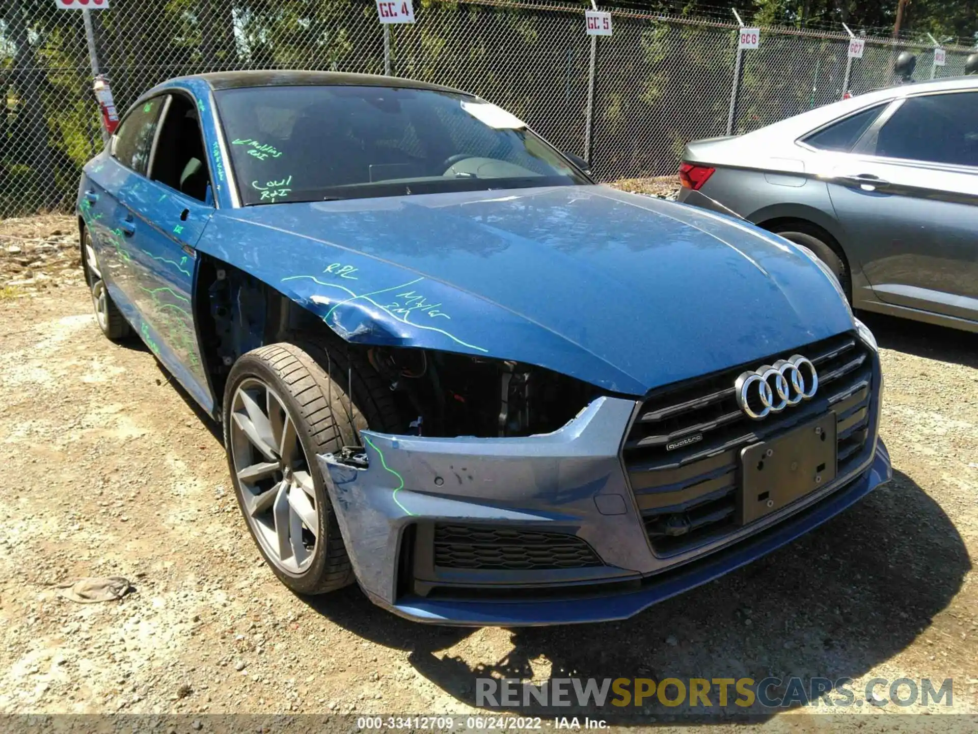 1 Photograph of a damaged car WAUENCF56KA031923 AUDI A5 SPORTBACK 2019