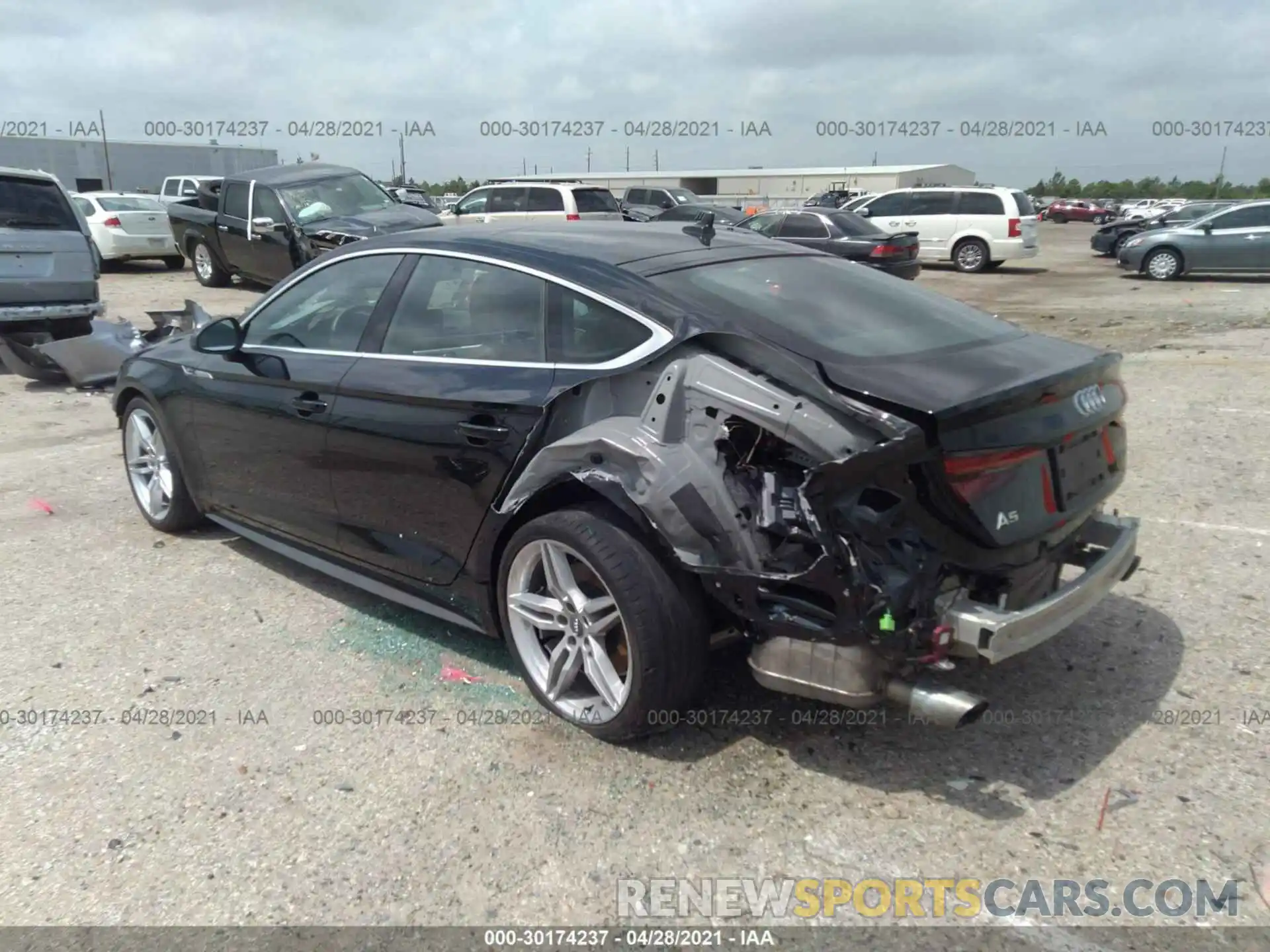 3 Photograph of a damaged car WAUENCF57KA019361 AUDI A5 SPORTBACK 2019