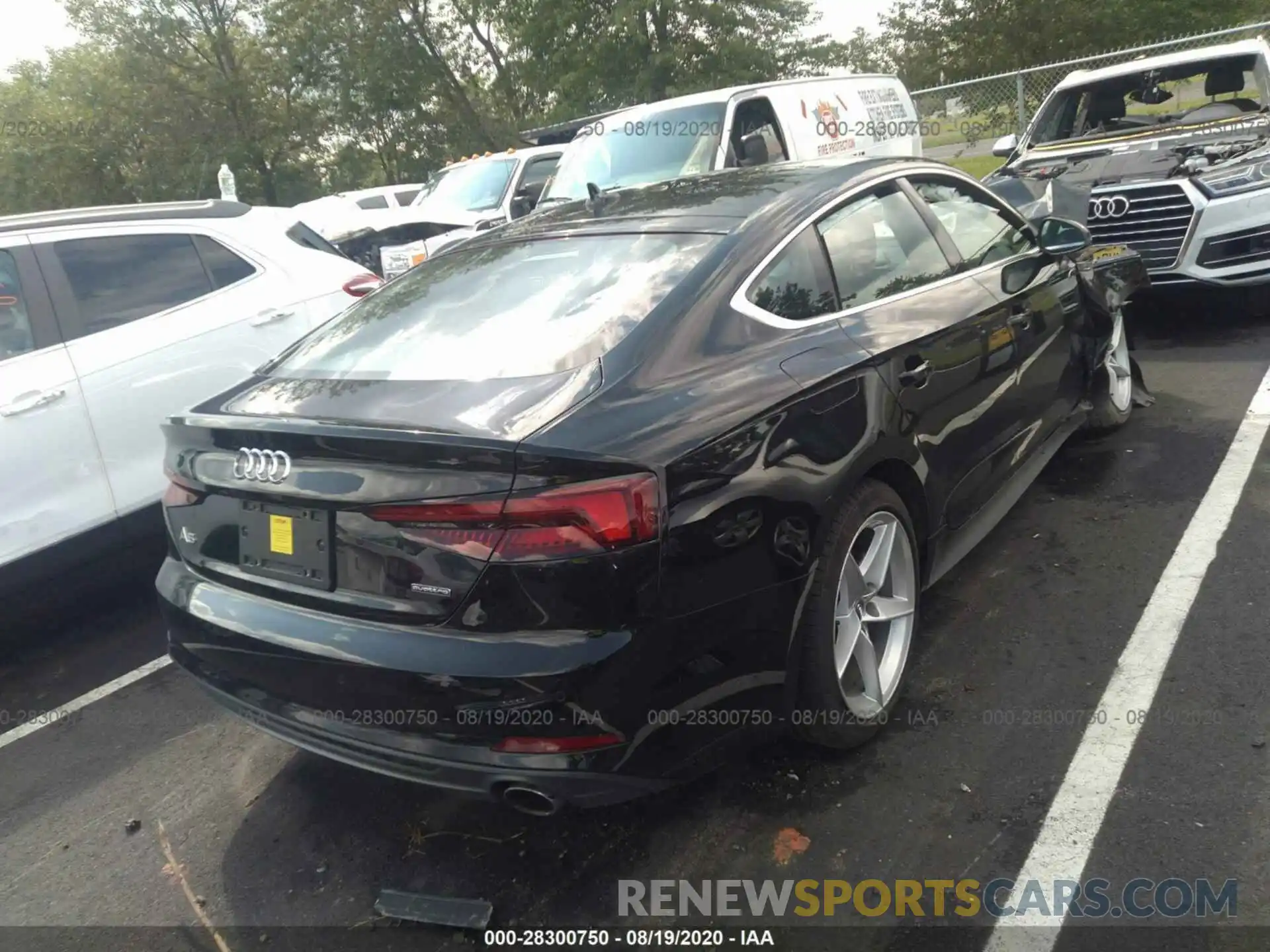 4 Photograph of a damaged car WAUENCF57KA036788 AUDI A5 SPORTBACK 2019