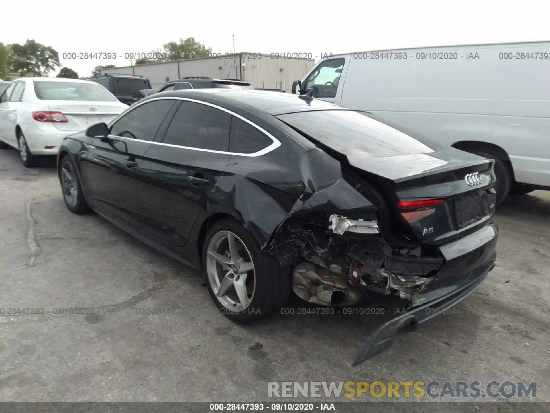 3 Photograph of a damaged car WAUENCF5XKA017460 AUDI A5 SPORTBACK 2019