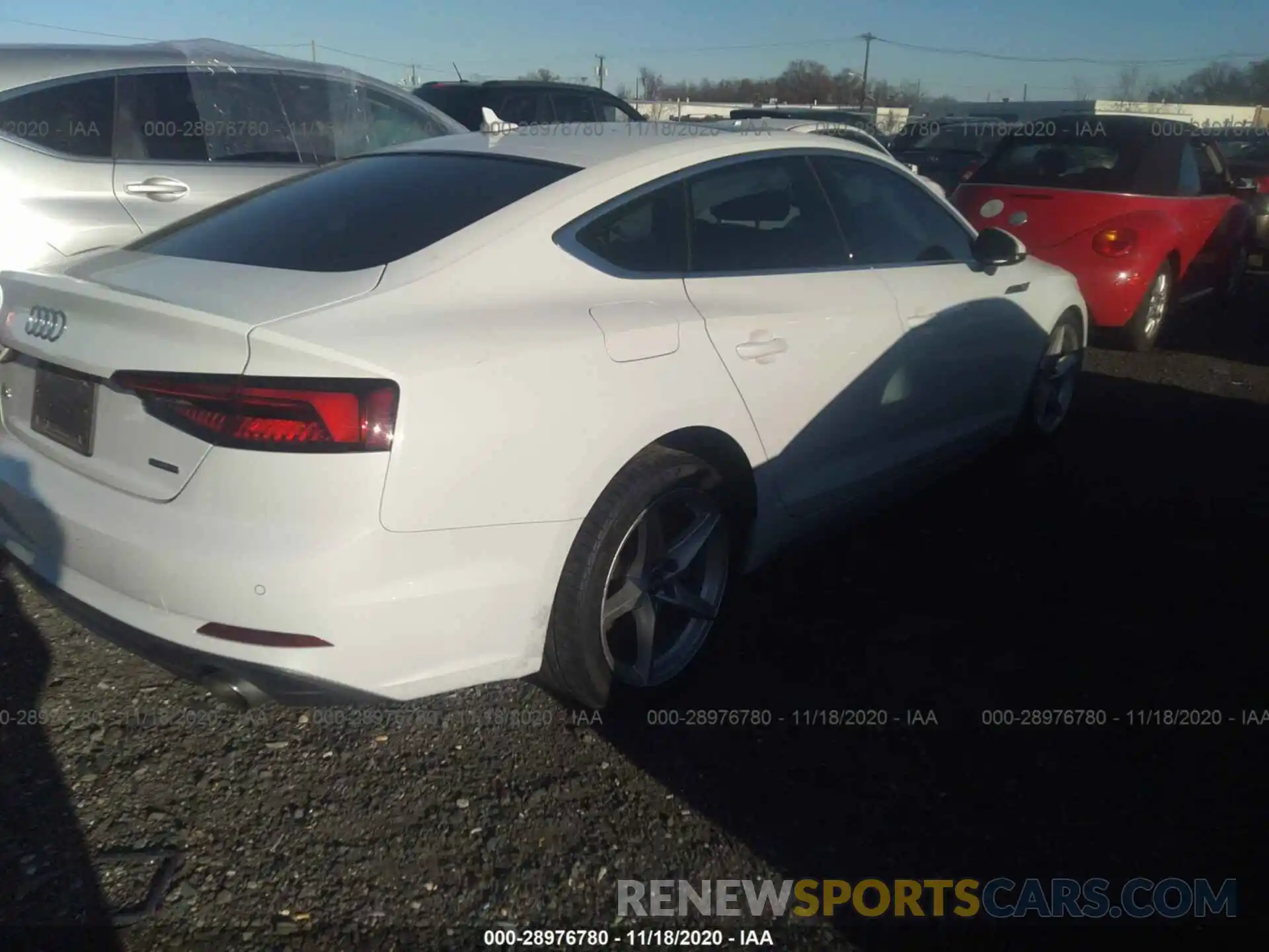 4 Photograph of a damaged car WAUENCF5XKA020097 AUDI A5 SPORTBACK 2019