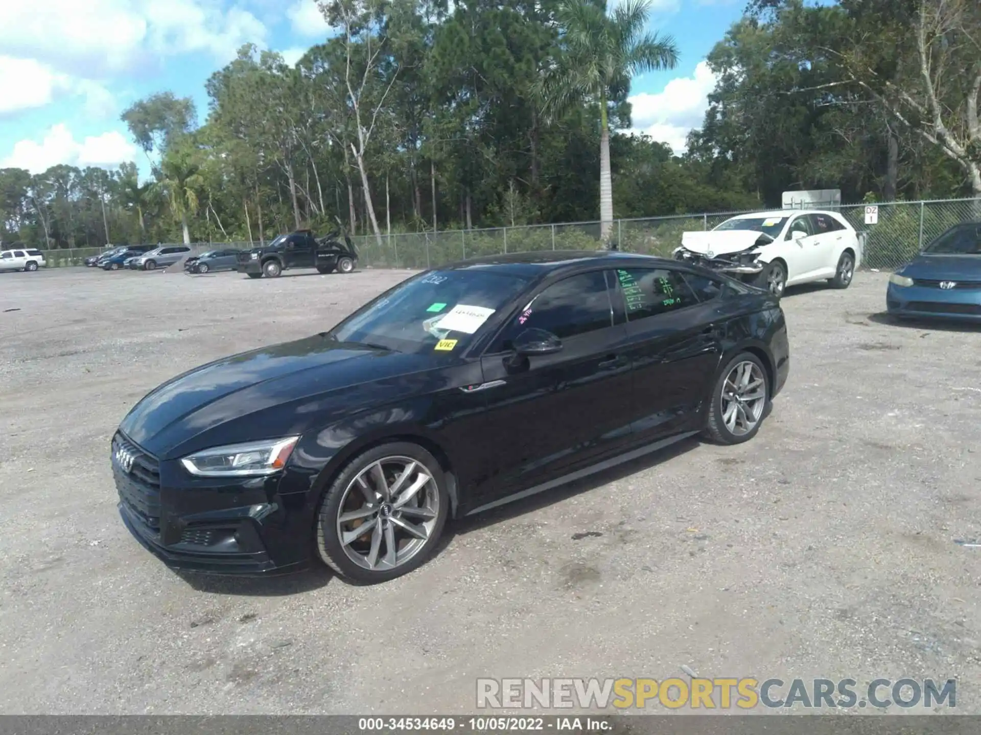 2 Photograph of a damaged car WAUFNCF51KA016332 AUDI A5 SPORTBACK 2019