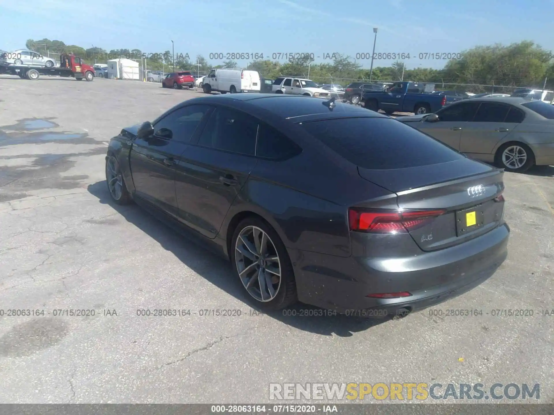 3 Photograph of a damaged car WAUFNCF52KA040820 AUDI A5 SPORTBACK 2019