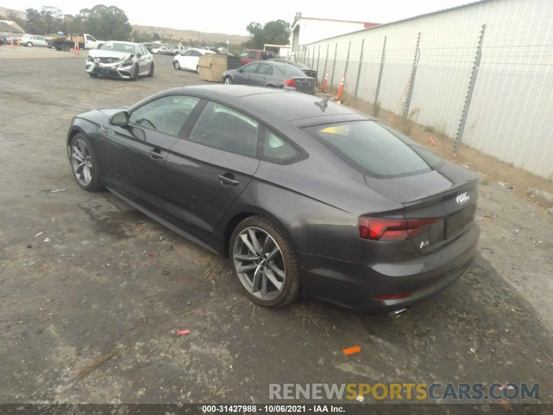 3 Photograph of a damaged car WAUFNDF58KA077005 AUDI A5 SPORTBACK 2019