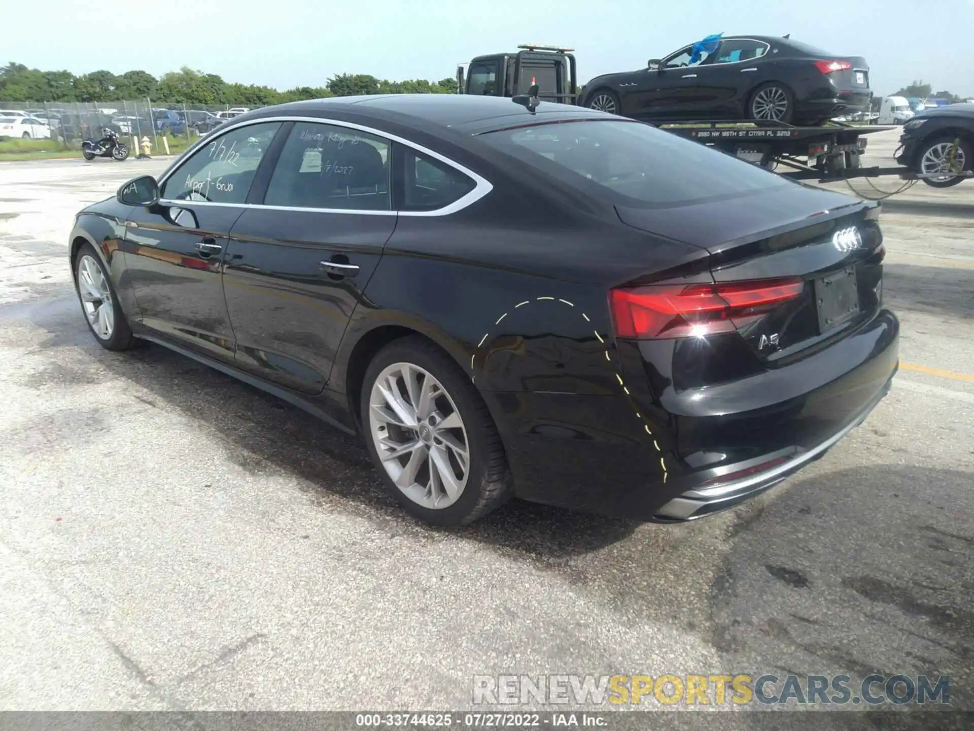 3 Photograph of a damaged car WAUANCF50LA007326 AUDI A5 SPORTBACK 2020