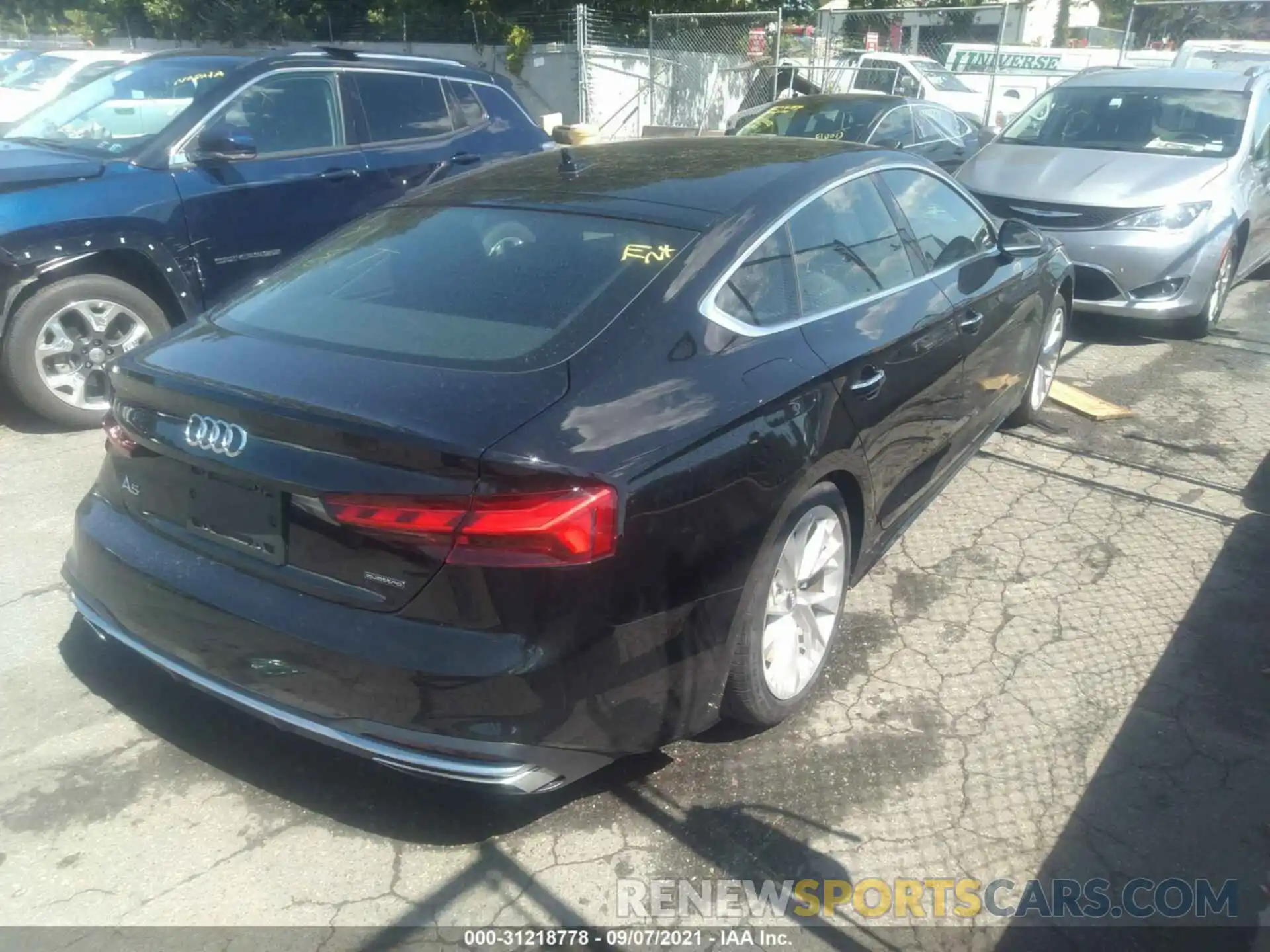 4 Фотография поврежденного автомобиля WAUANCF53LA004744 AUDI A5 SPORTBACK 2020