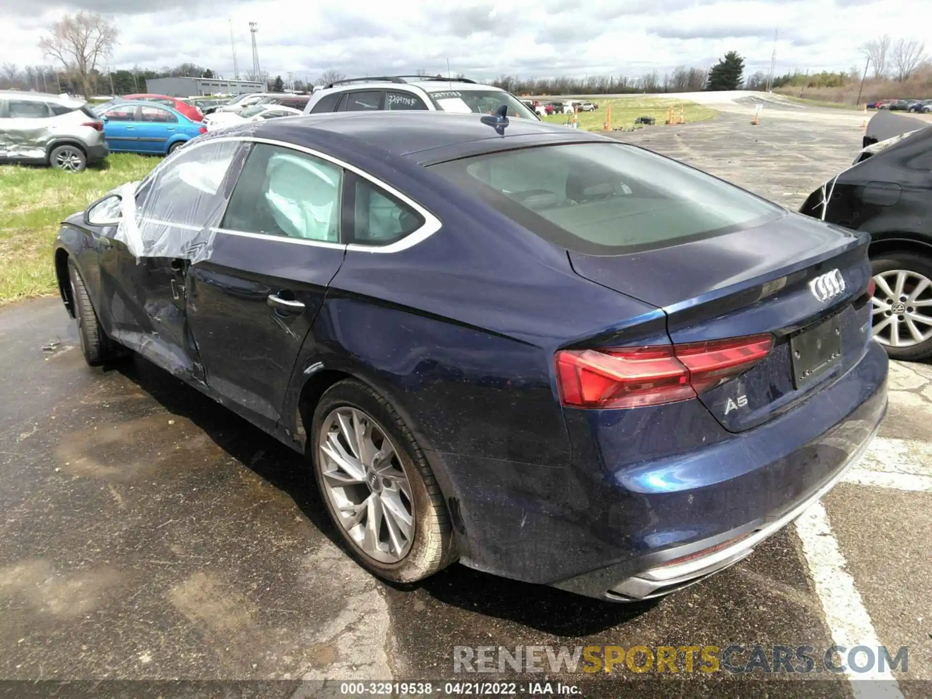 3 Photograph of a damaged car WAUANCF55LA002509 AUDI A5 SPORTBACK 2020