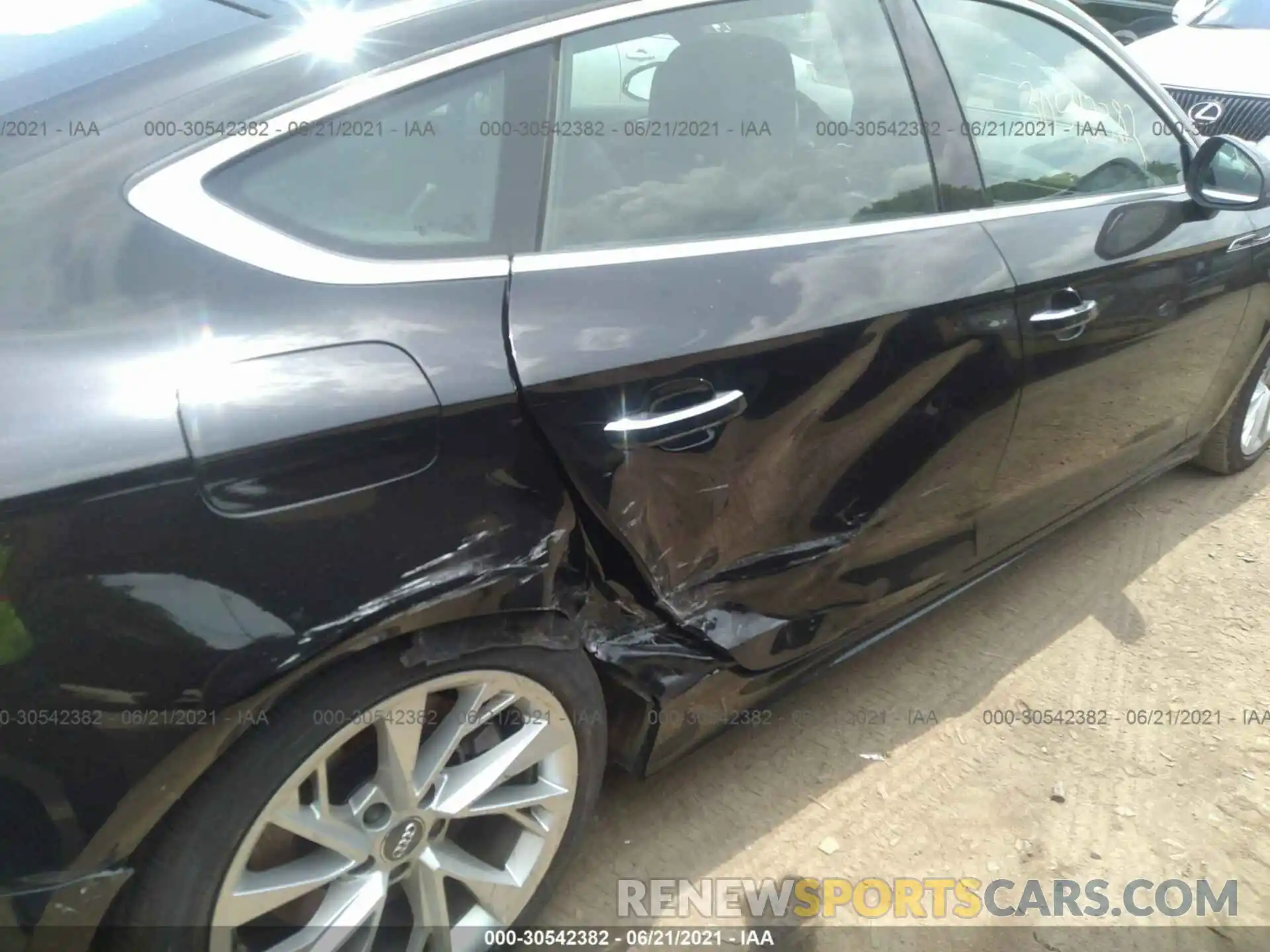 6 Photograph of a damaged car WAUANCF57LA007386 AUDI A5 SPORTBACK 2020