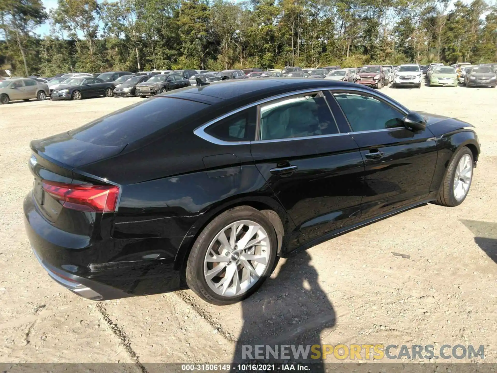 4 Photograph of a damaged car WAUANCF57LA007436 AUDI A5 SPORTBACK 2020