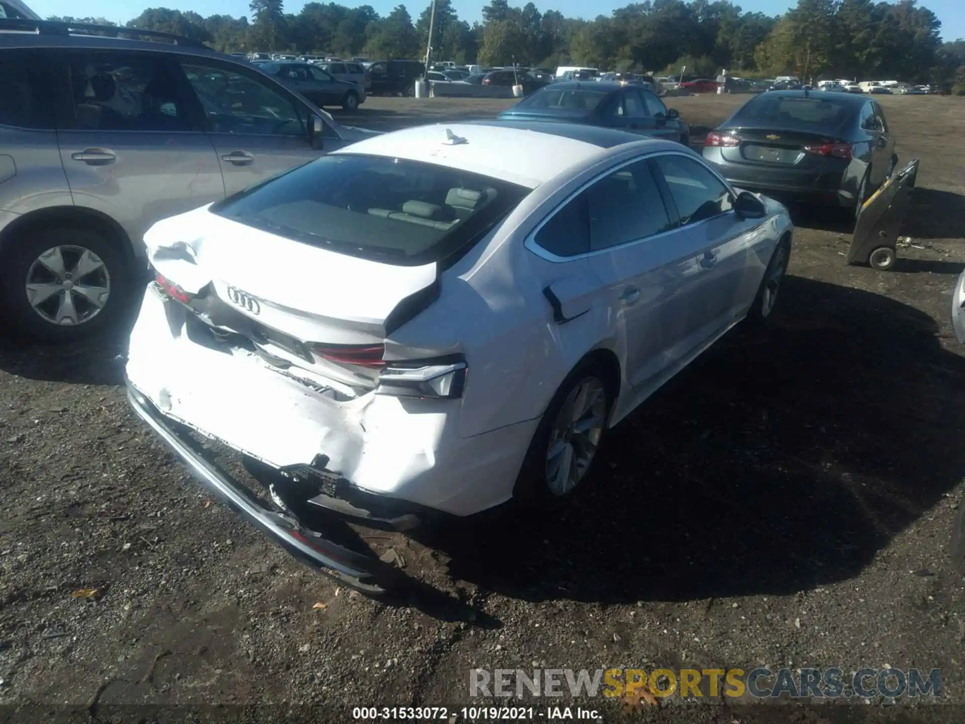 4 Photograph of a damaged car WAUANCF58LA013438 AUDI A5 SPORTBACK 2020