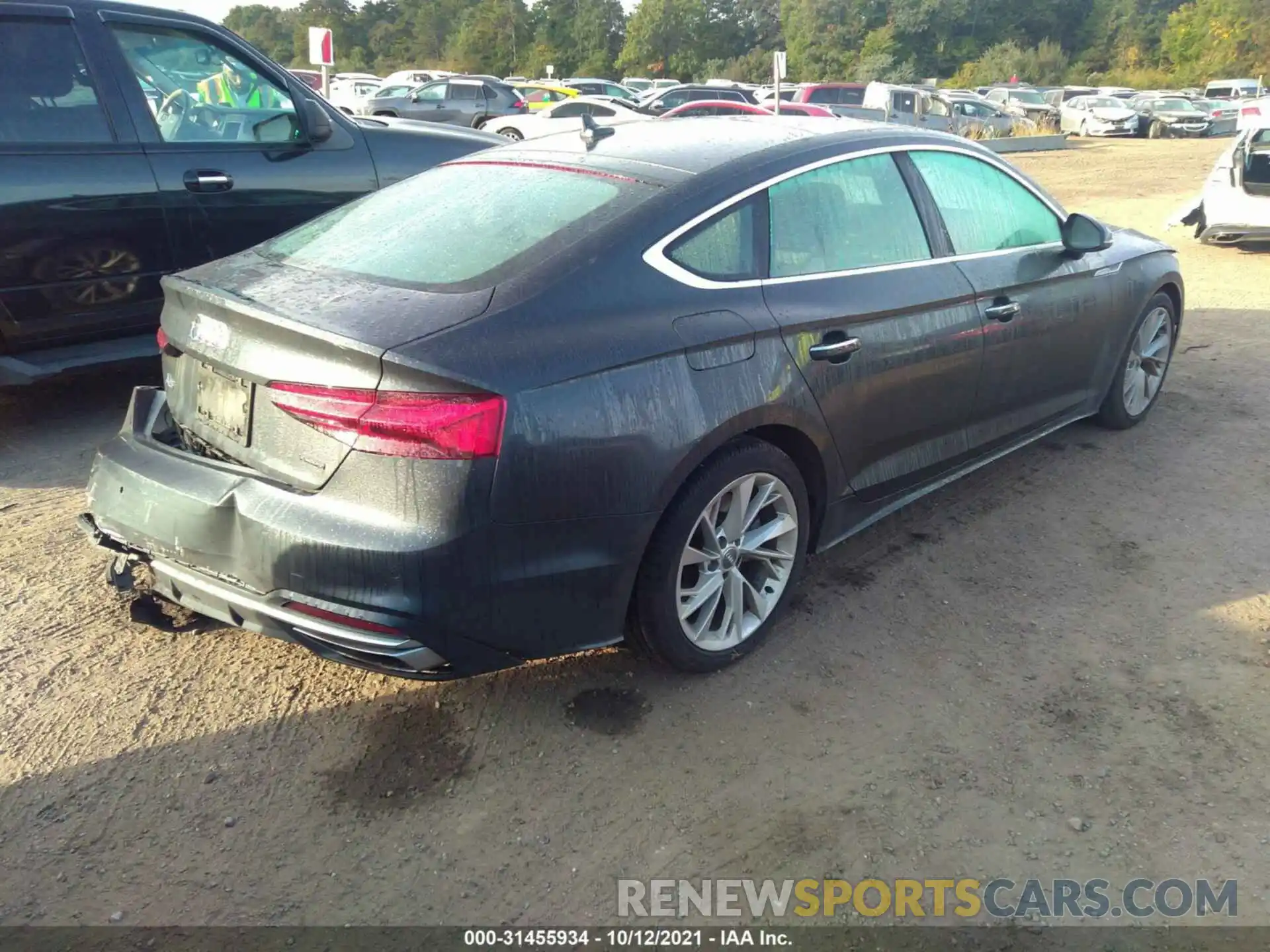 4 Photograph of a damaged car WAUCNCF51LA001401 AUDI A5 SPORTBACK 2020