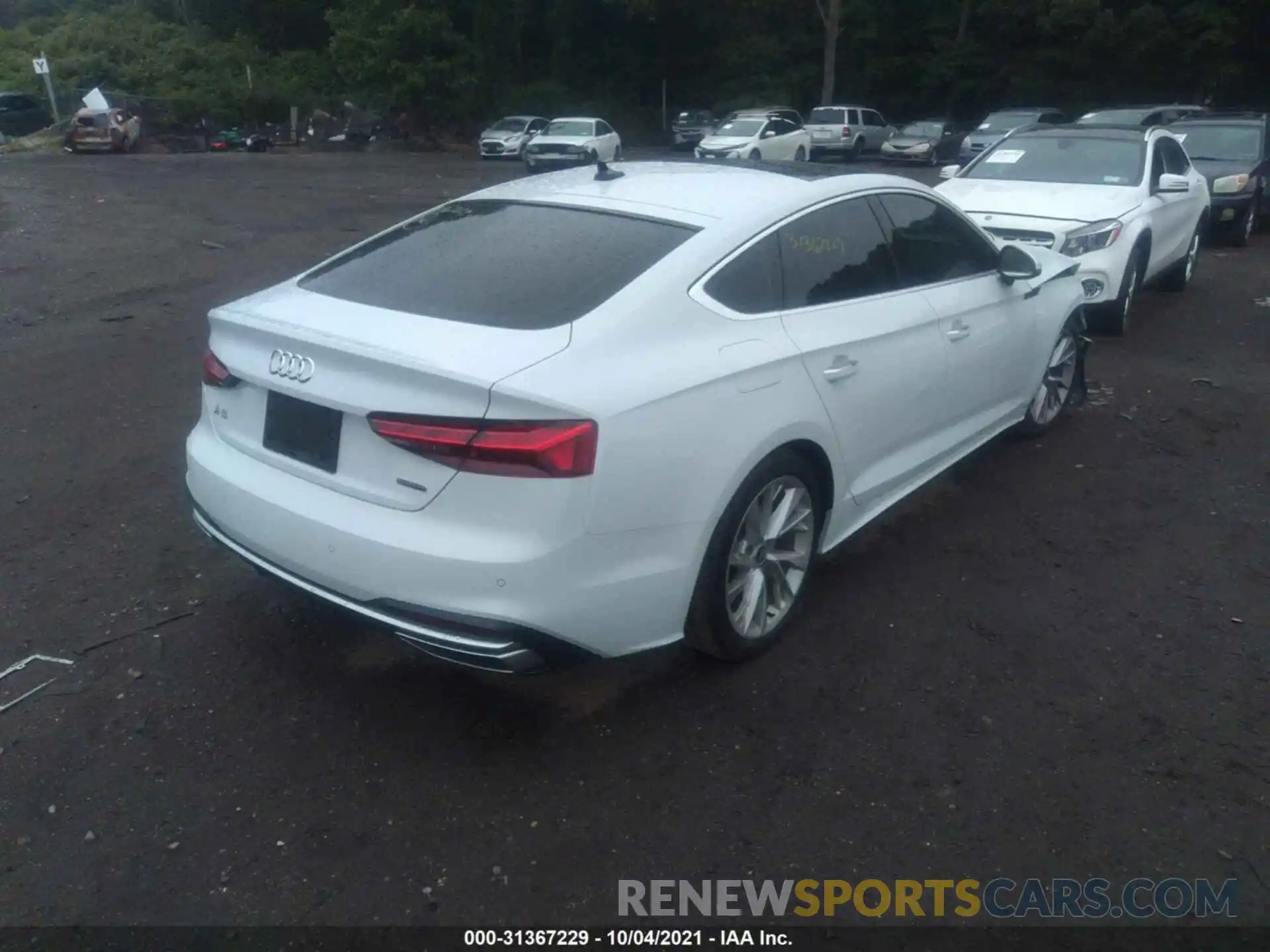 4 Фотография поврежденного автомобиля WAUABCF50MA028803 AUDI A5 SPORTBACK 2021