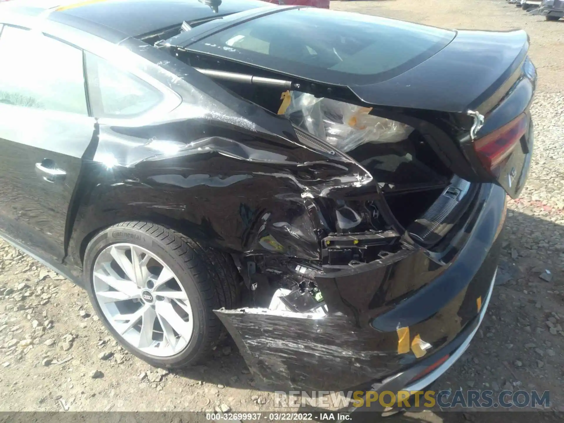 6 Photograph of a damaged car WAUABCF51MA037915 AUDI A5 SPORTBACK 2021