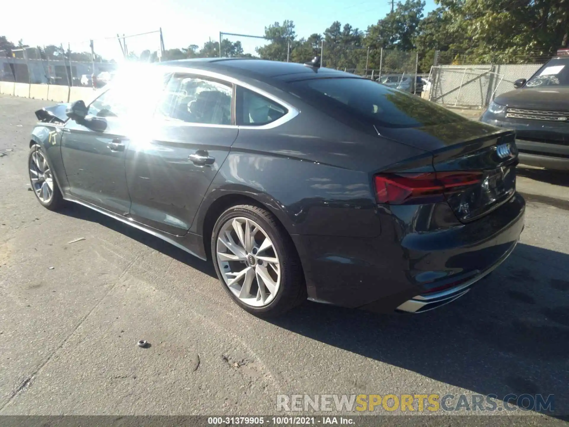 3 Photograph of a damaged car WAUABCF5XMA037363 AUDI A5 SPORTBACK 2021