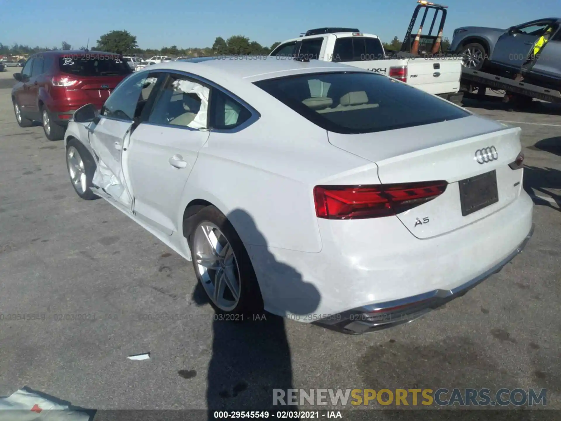 3 Photograph of a damaged car WAUDACF51MA010553 AUDI A5 SPORTBACK 2021