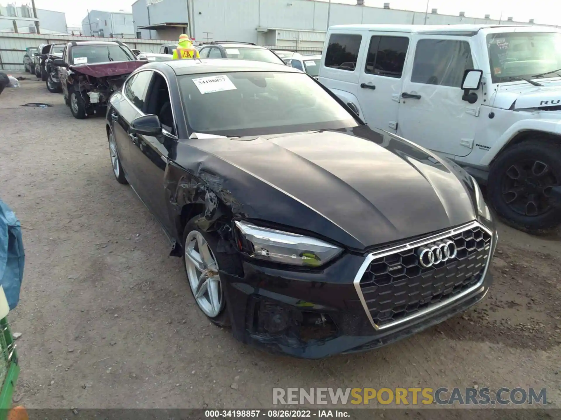 1 Фотография поврежденного автомобиля WAUDACF51MA013436 AUDI A5 SPORTBACK 2021