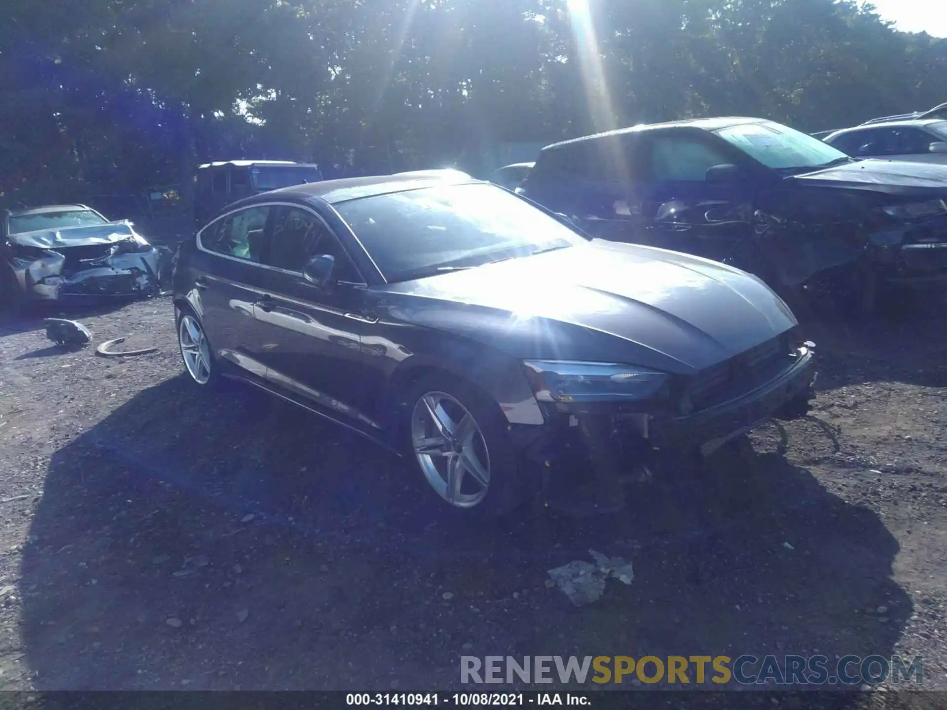 1 Photograph of a damaged car WAUDACF52MA012165 AUDI A5 SPORTBACK 2021