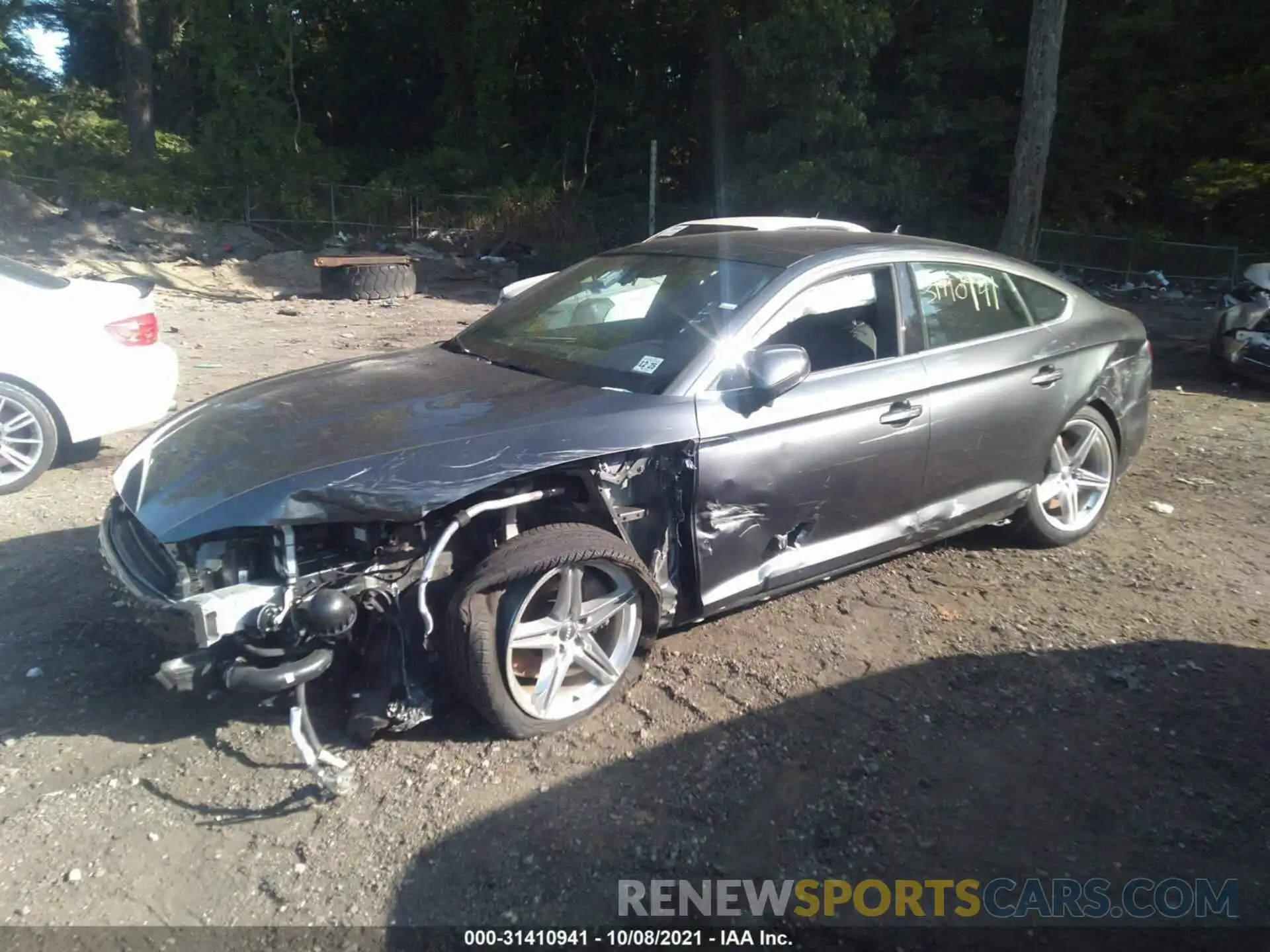 2 Photograph of a damaged car WAUDACF52MA012165 AUDI A5 SPORTBACK 2021