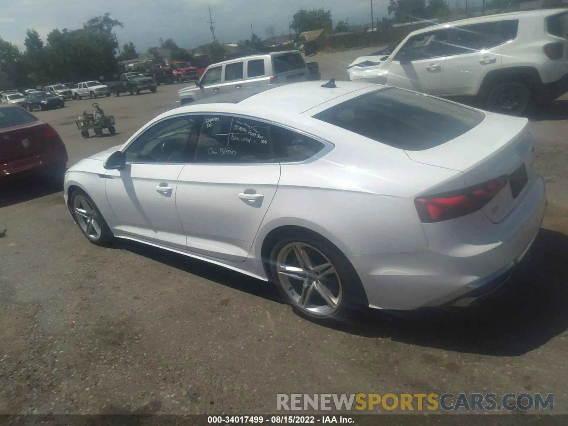 3 Photograph of a damaged car WAUDACF52MA015146 AUDI A5 SPORTBACK 2021