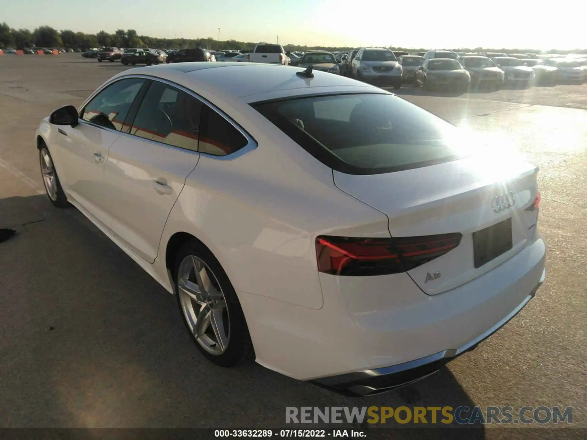 3 Photograph of a damaged car WAUDACF54MA014242 AUDI A5 SPORTBACK 2021