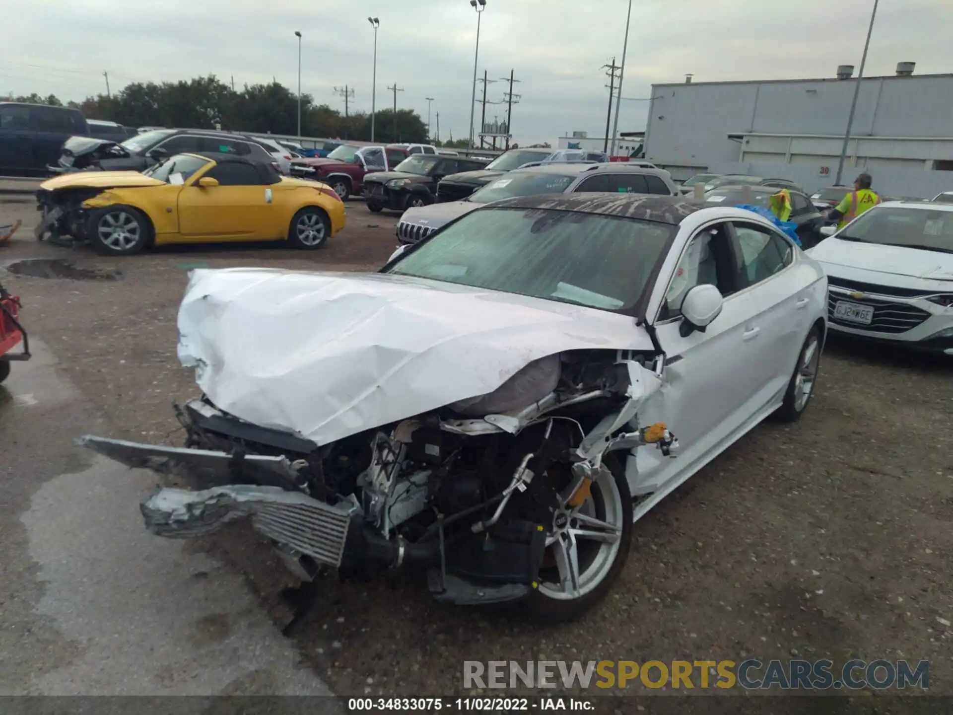 2 Photograph of a damaged car WAUDACF56MA053236 AUDI A5 SPORTBACK 2021