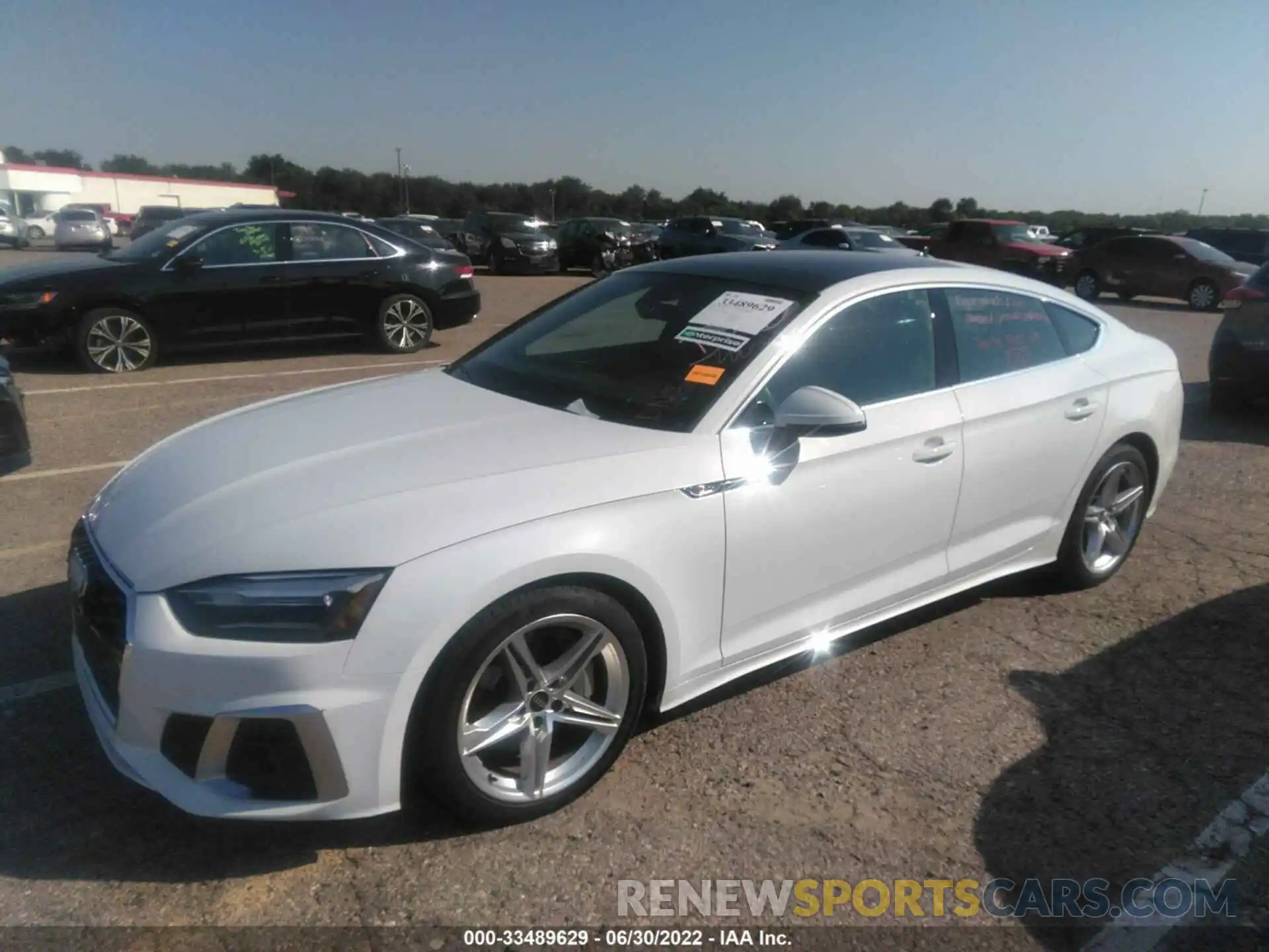 2 Photograph of a damaged car WAUDACF56MA057173 AUDI A5 SPORTBACK 2021