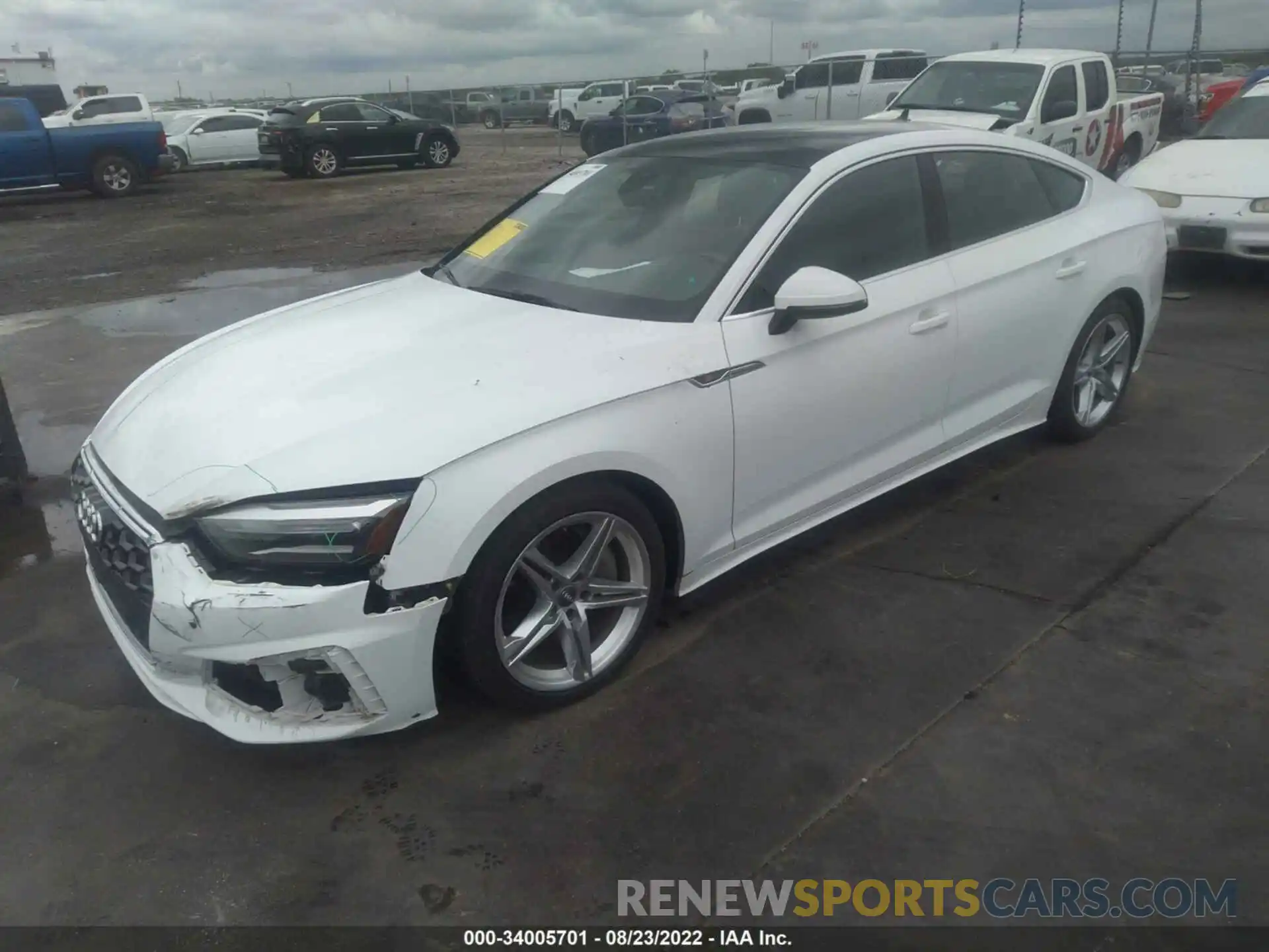 2 Photograph of a damaged car WAUDACF58MA015832 AUDI A5 SPORTBACK 2021