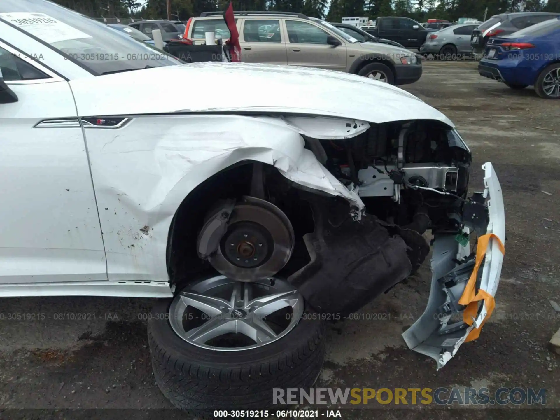 6 Photograph of a damaged car WAUDACF59MA021011 AUDI A5 SPORTBACK 2021