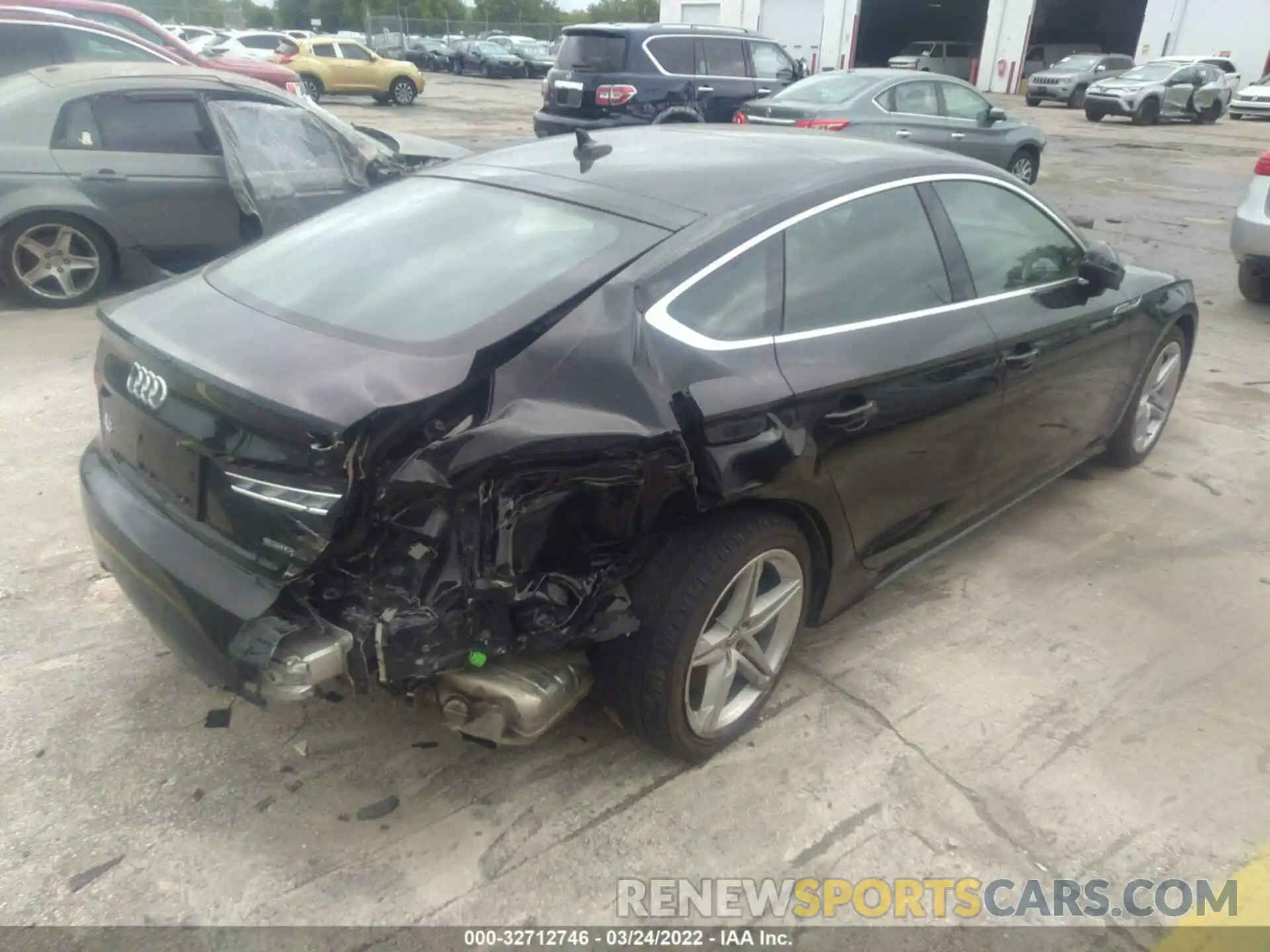 4 Photograph of a damaged car WAUDACF5XMA018733 AUDI A5 SPORTBACK 2021