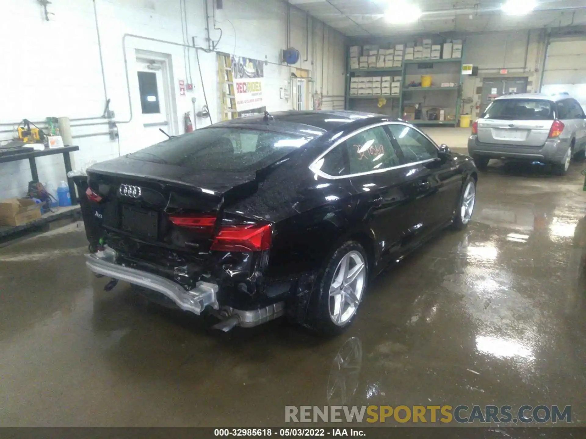 4 Photograph of a damaged car WAUDACF5XMA024810 AUDI A5 SPORTBACK 2021