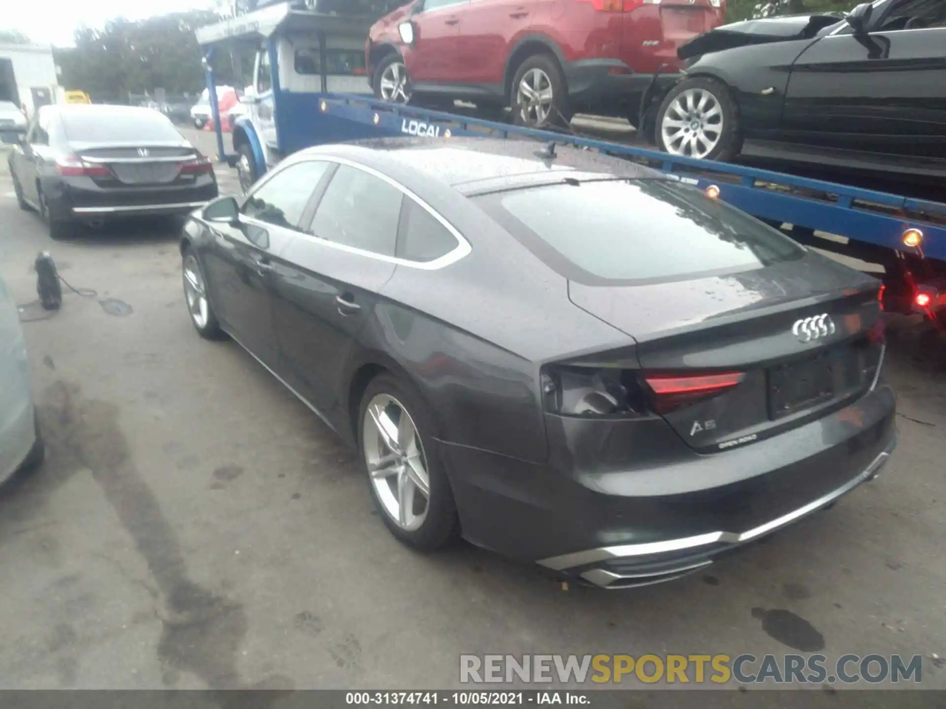 3 Photograph of a damaged car WAUFACF50MA009757 AUDI A5 SPORTBACK 2021