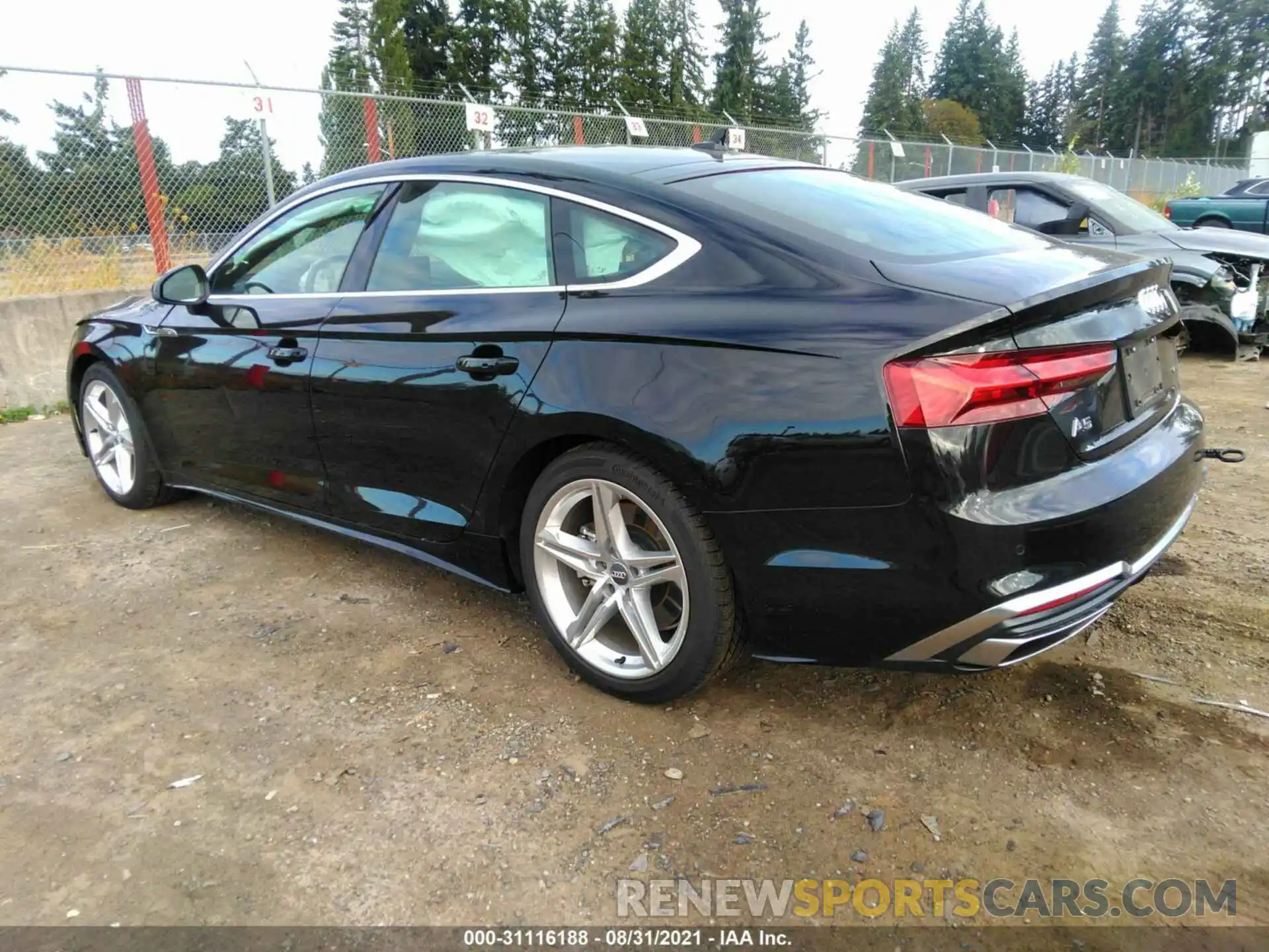 3 Photograph of a damaged car WAUFACF50MA024582 AUDI A5 SPORTBACK 2021