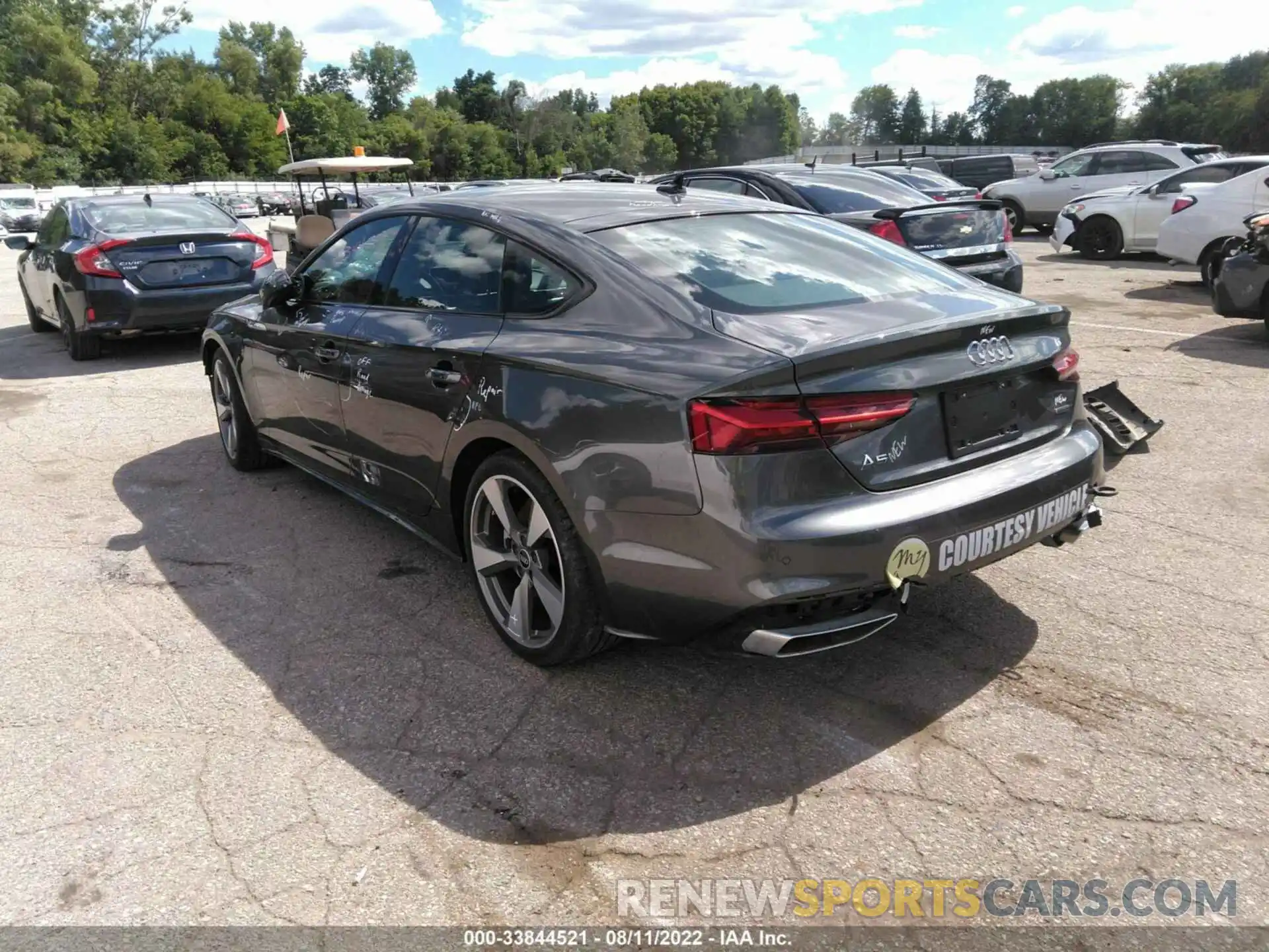 3 Photograph of a damaged car WAUFACF50MA027286 AUDI A5 SPORTBACK 2021