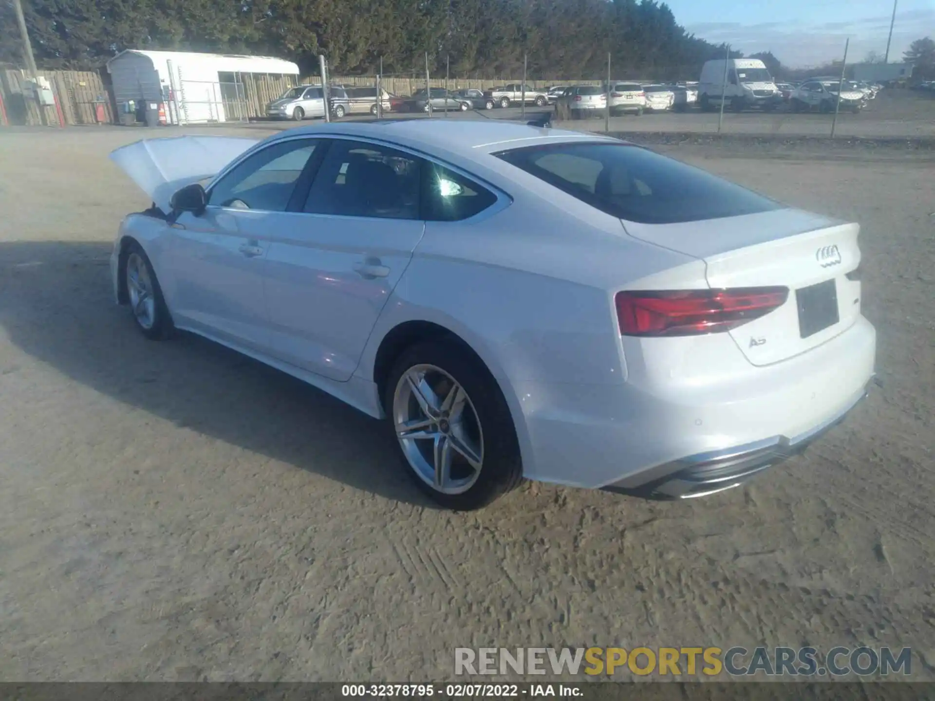 3 Photograph of a damaged car WAUFACF50NA015155 AUDI A5 SPORTBACK 2022