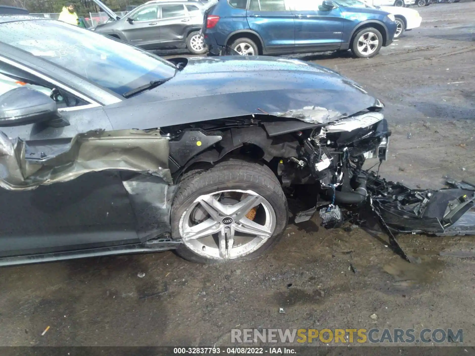 6 Photograph of a damaged car WAUFACF59NA009161 AUDI A5 SPORTBACK 2022