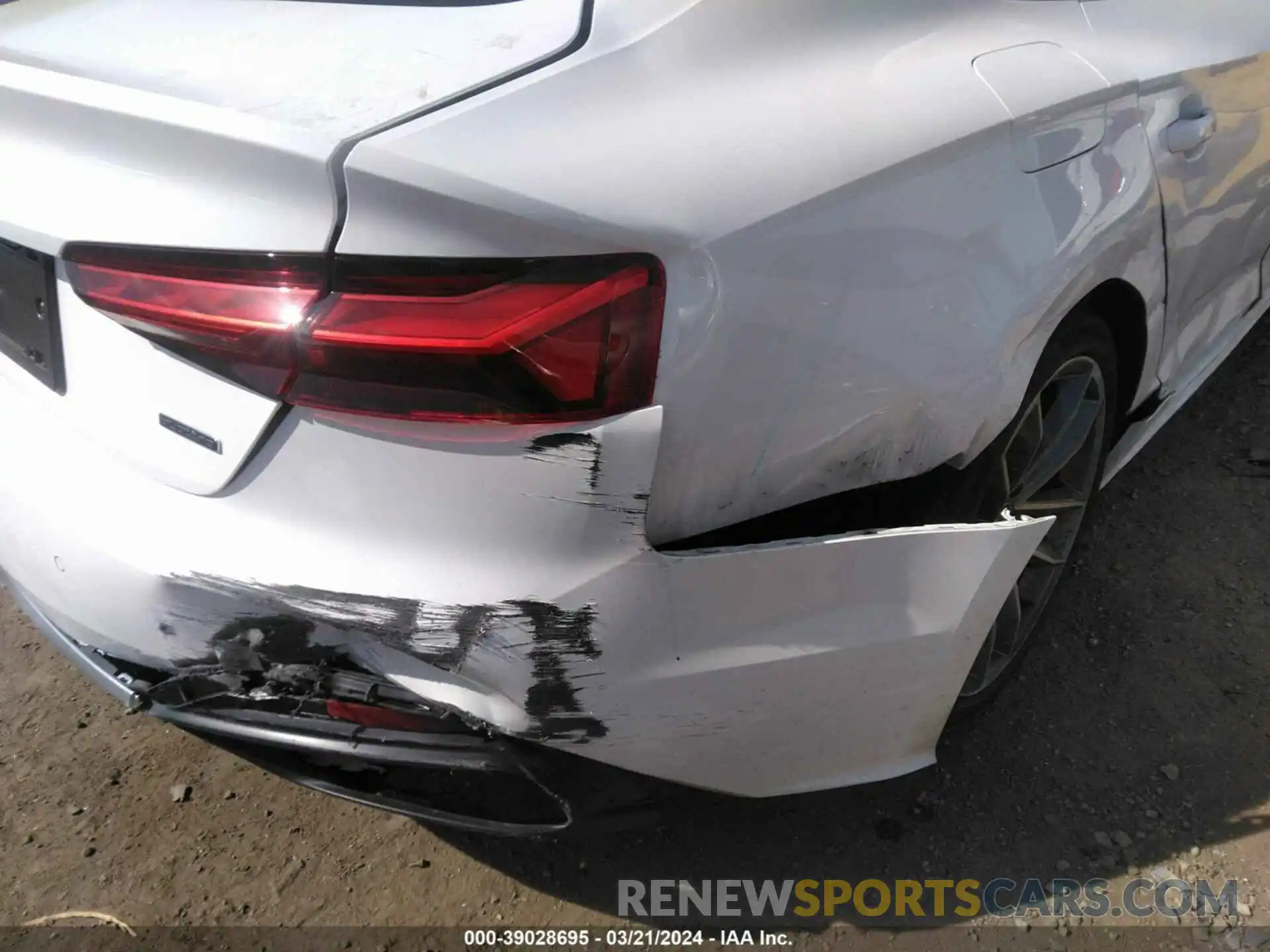 17 Photograph of a damaged car WAUFACF54RA012538 AUDI A5 SPORTBACK 2024