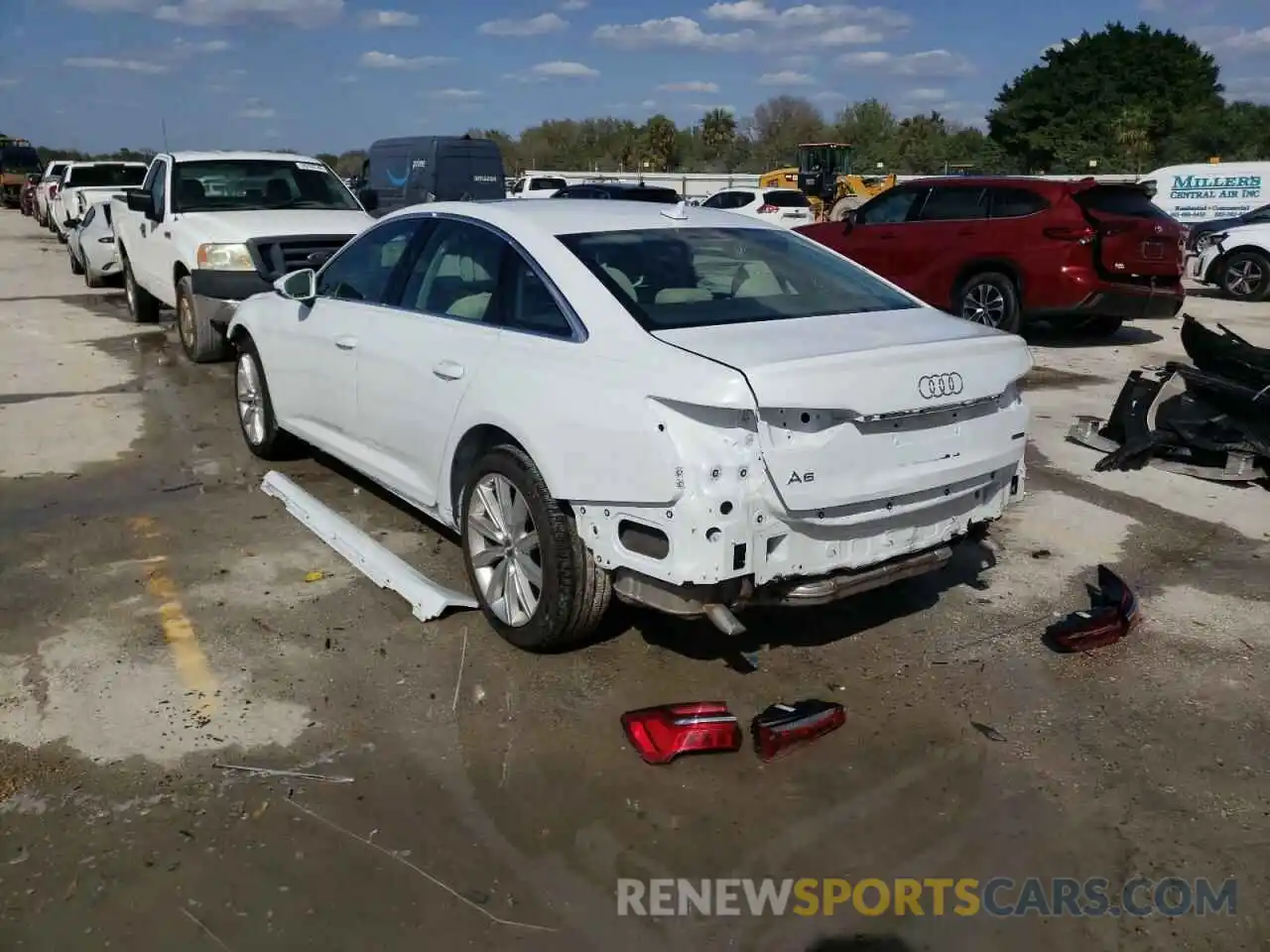 3 Photograph of a damaged car WAUD8AF27KN131793 AUDI A6 2019