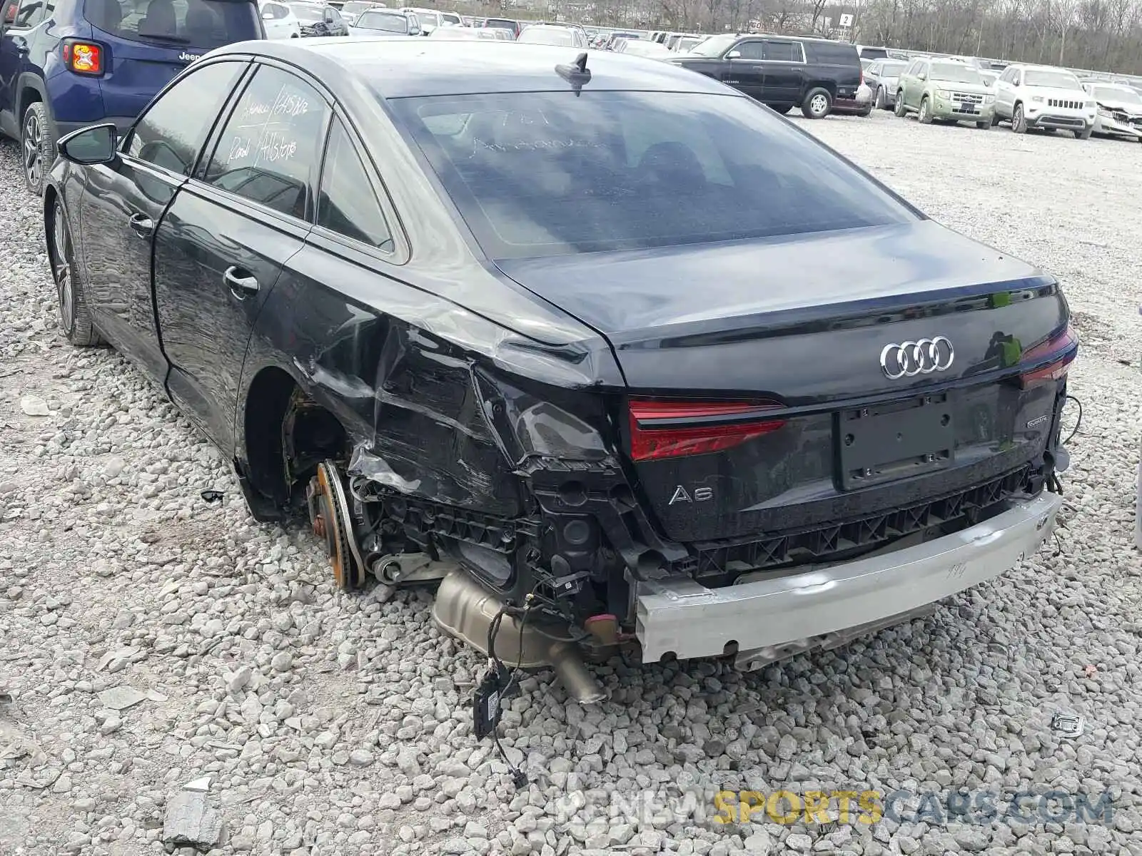 3 Фотография поврежденного автомобиля WAUE8AF20KN119117 AUDI A6 2019