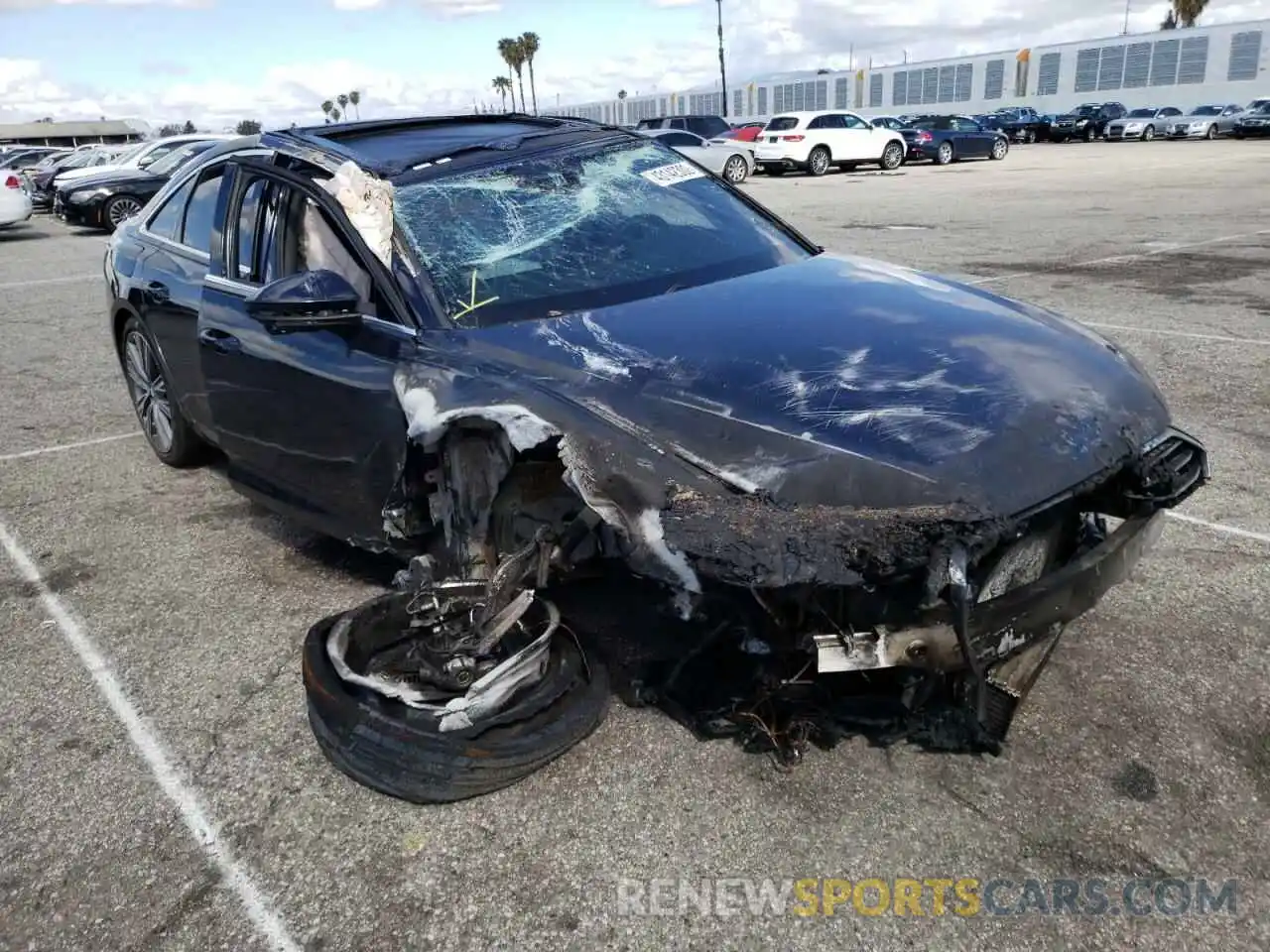 1 Photograph of a damaged car WAUK2AF20KN085314 AUDI A6 2019