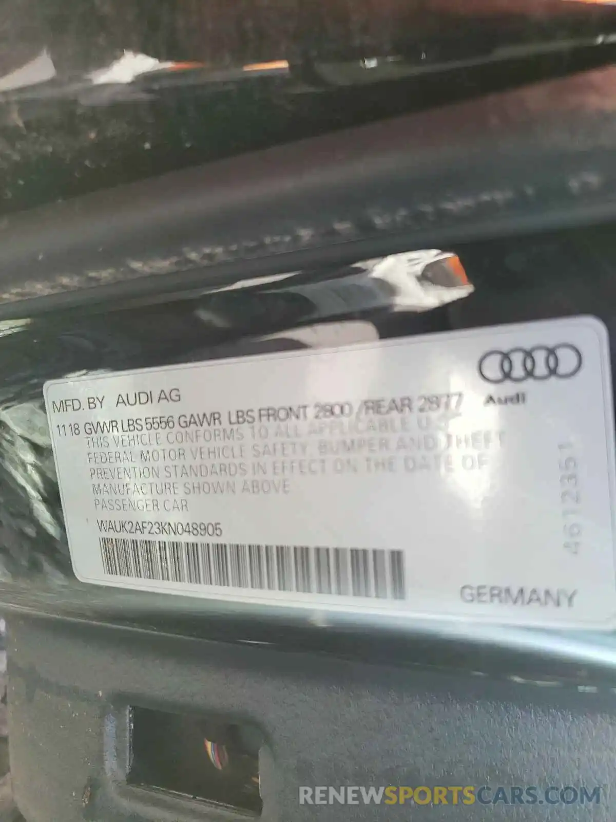 10 Photograph of a damaged car WAUK2AF23KN048905 AUDI A6 2019