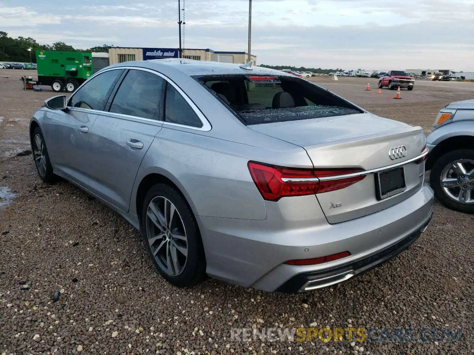 3 Фотография поврежденного автомобиля WAUK2AF23KN099112 AUDI A6 2019