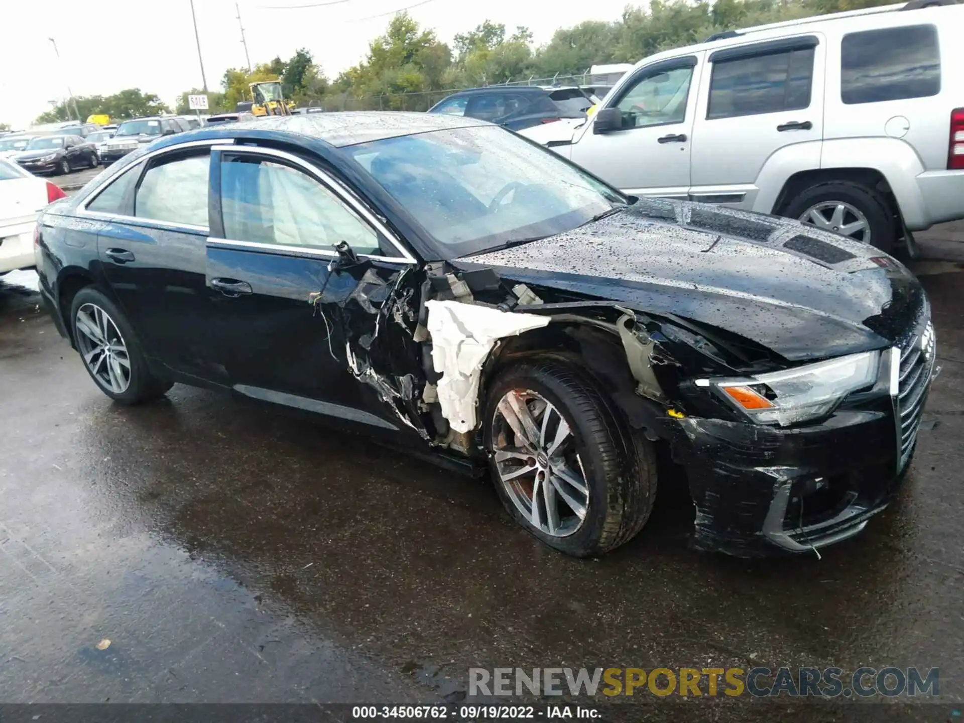 1 Photograph of a damaged car WAUK2AF26KN080554 AUDI A6 2019