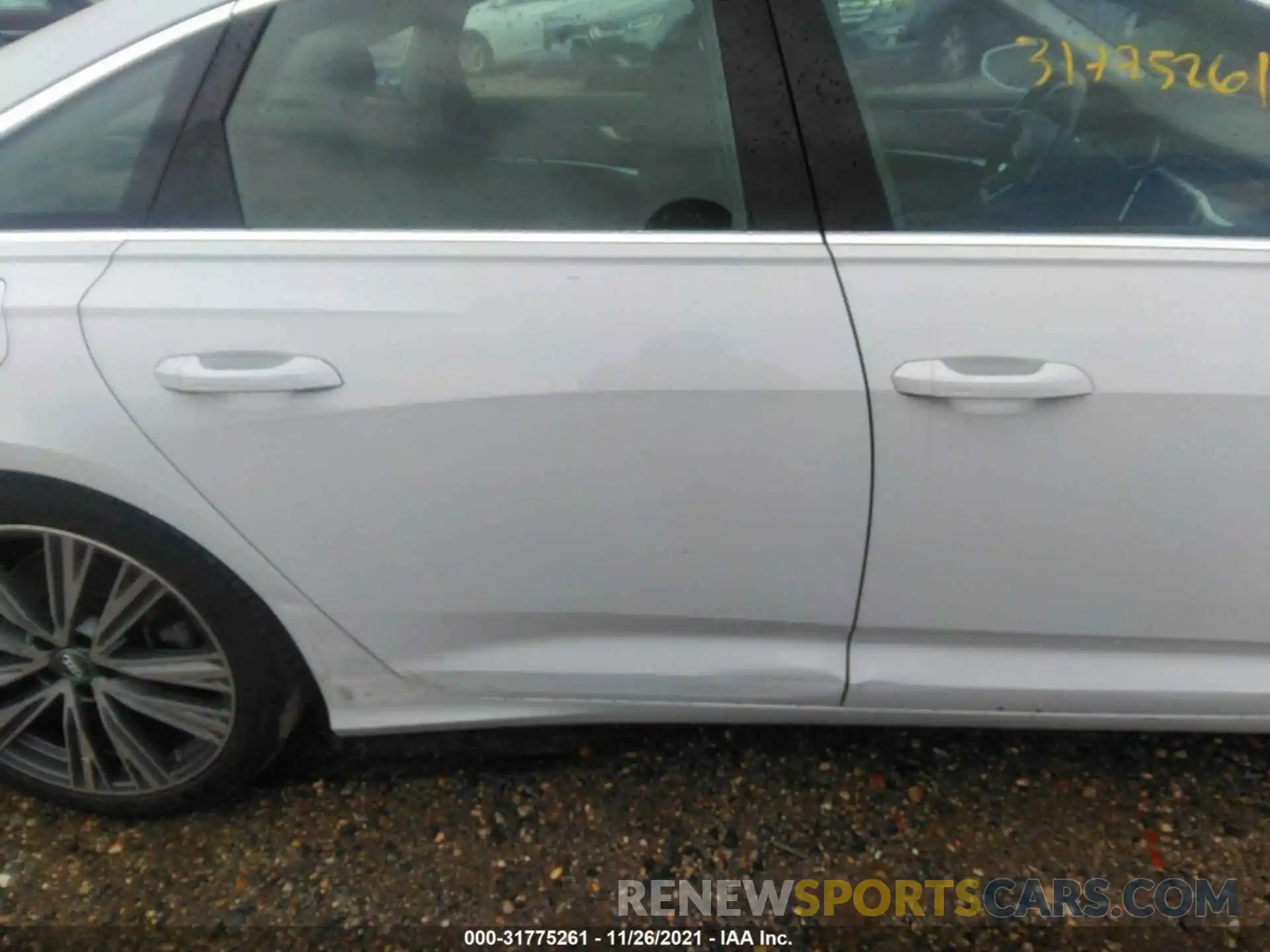 6 Photograph of a damaged car WAUL2AF21KN021514 AUDI A6 2019