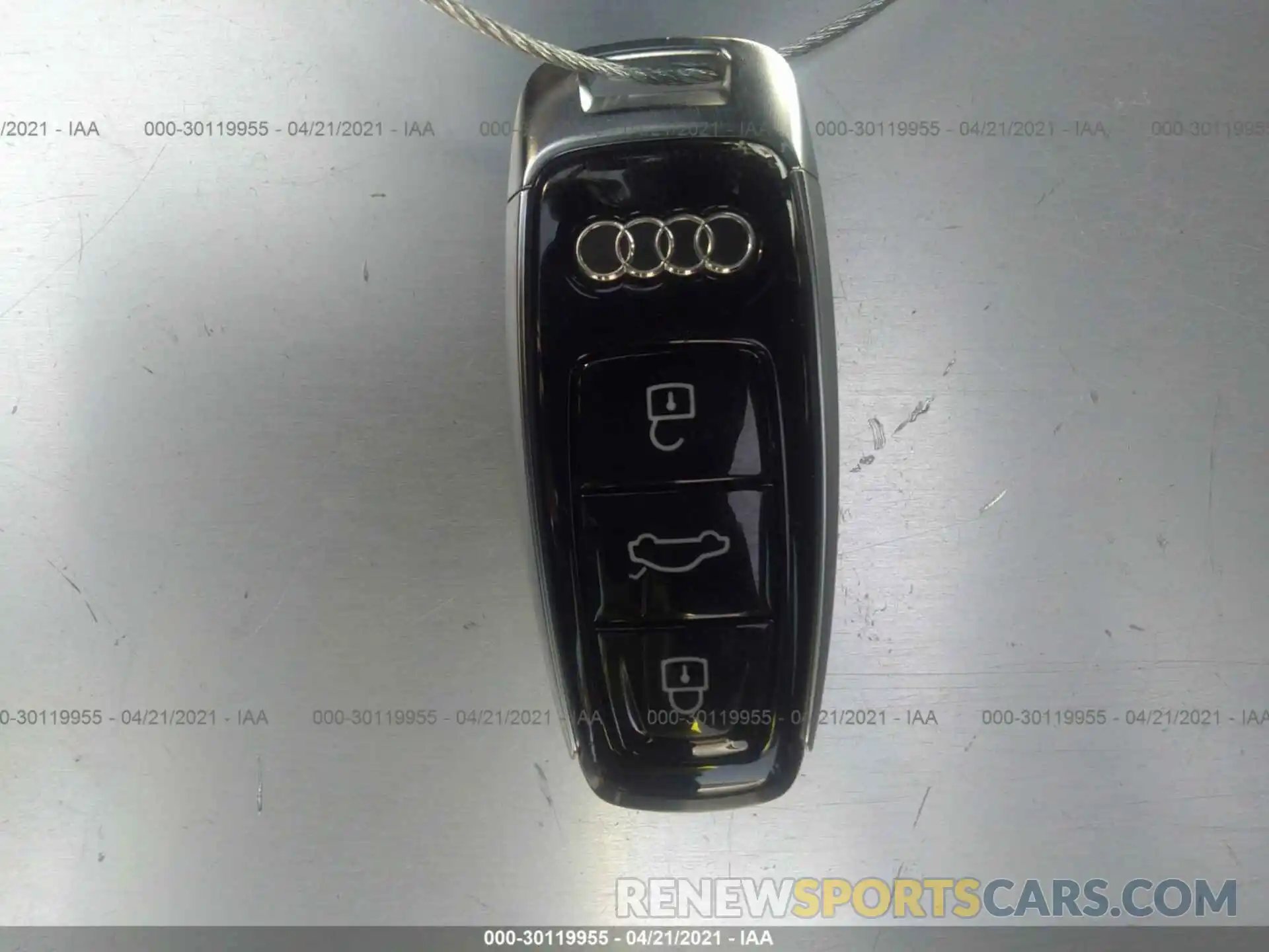 11 Фотография поврежденного автомобиля WAUL2AF21KN023683 AUDI A6 2019