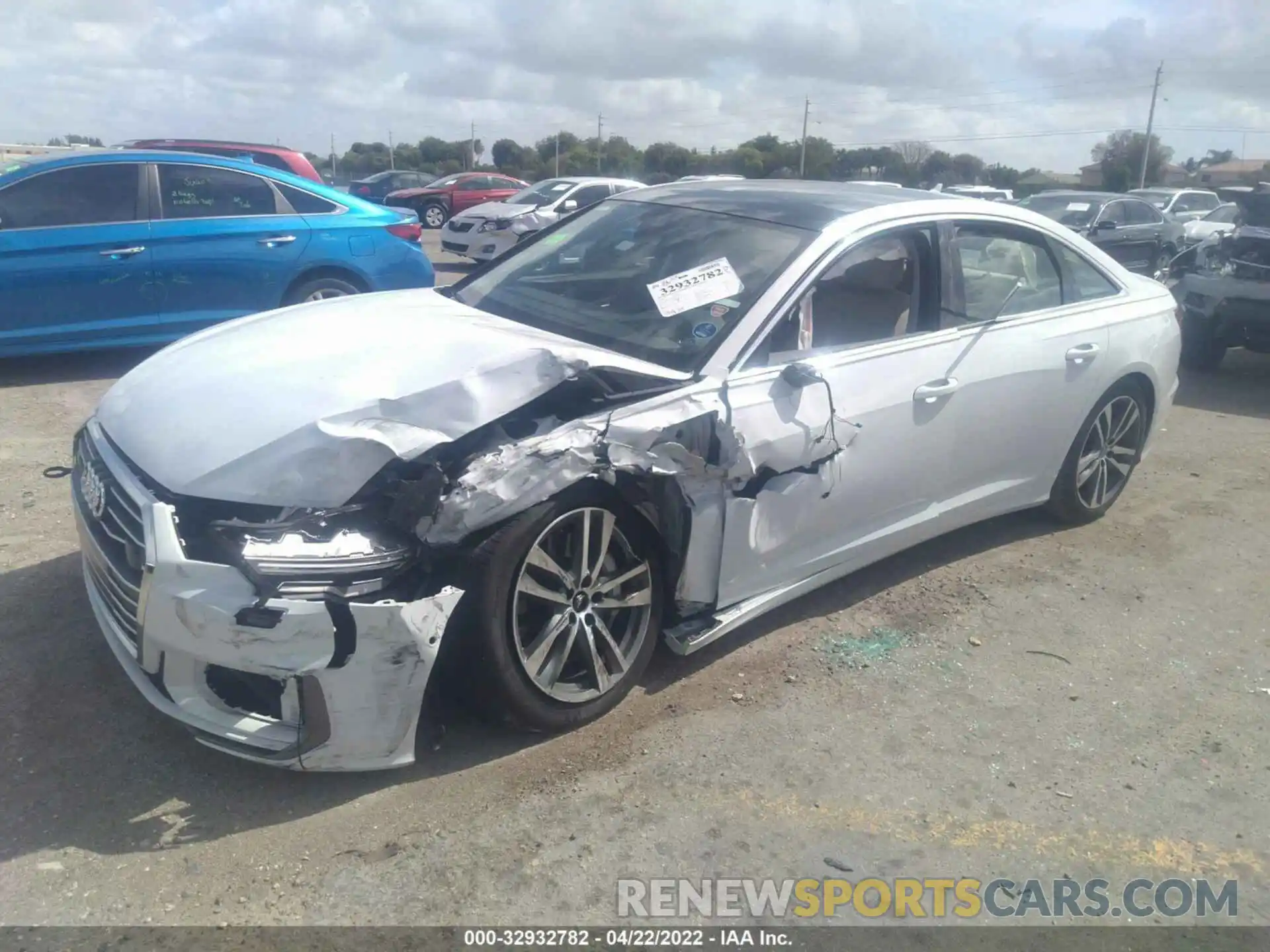 2 Photograph of a damaged car WAUL2AF21KN054335 AUDI A6 2019