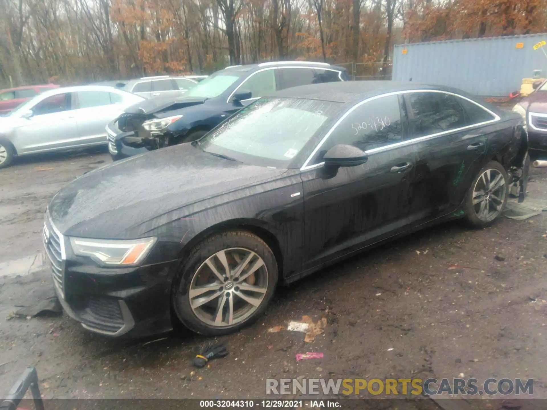 2 Photograph of a damaged car WAUL2AF21KN055758 AUDI A6 2019