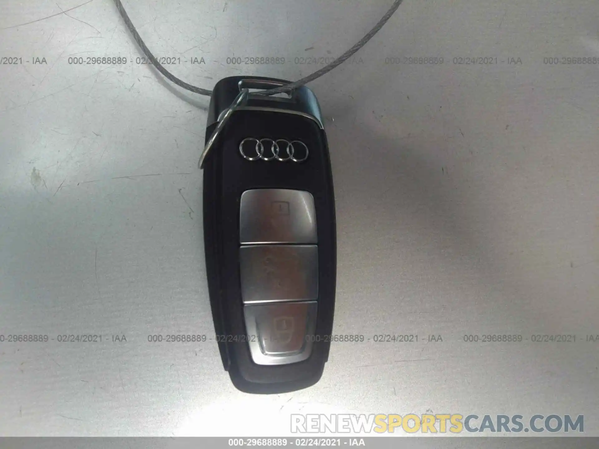 11 Фотография поврежденного автомобиля WAUL2AF22KN081365 AUDI A6 2019