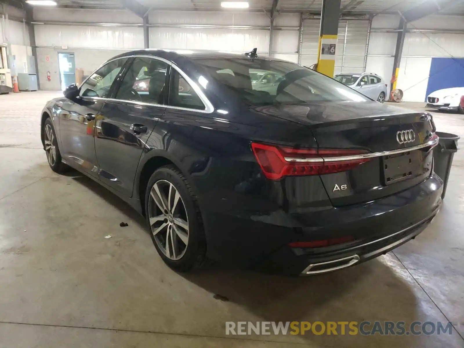 3 Фотография поврежденного автомобиля WAUL2AF22KN097517 AUDI A6 2019